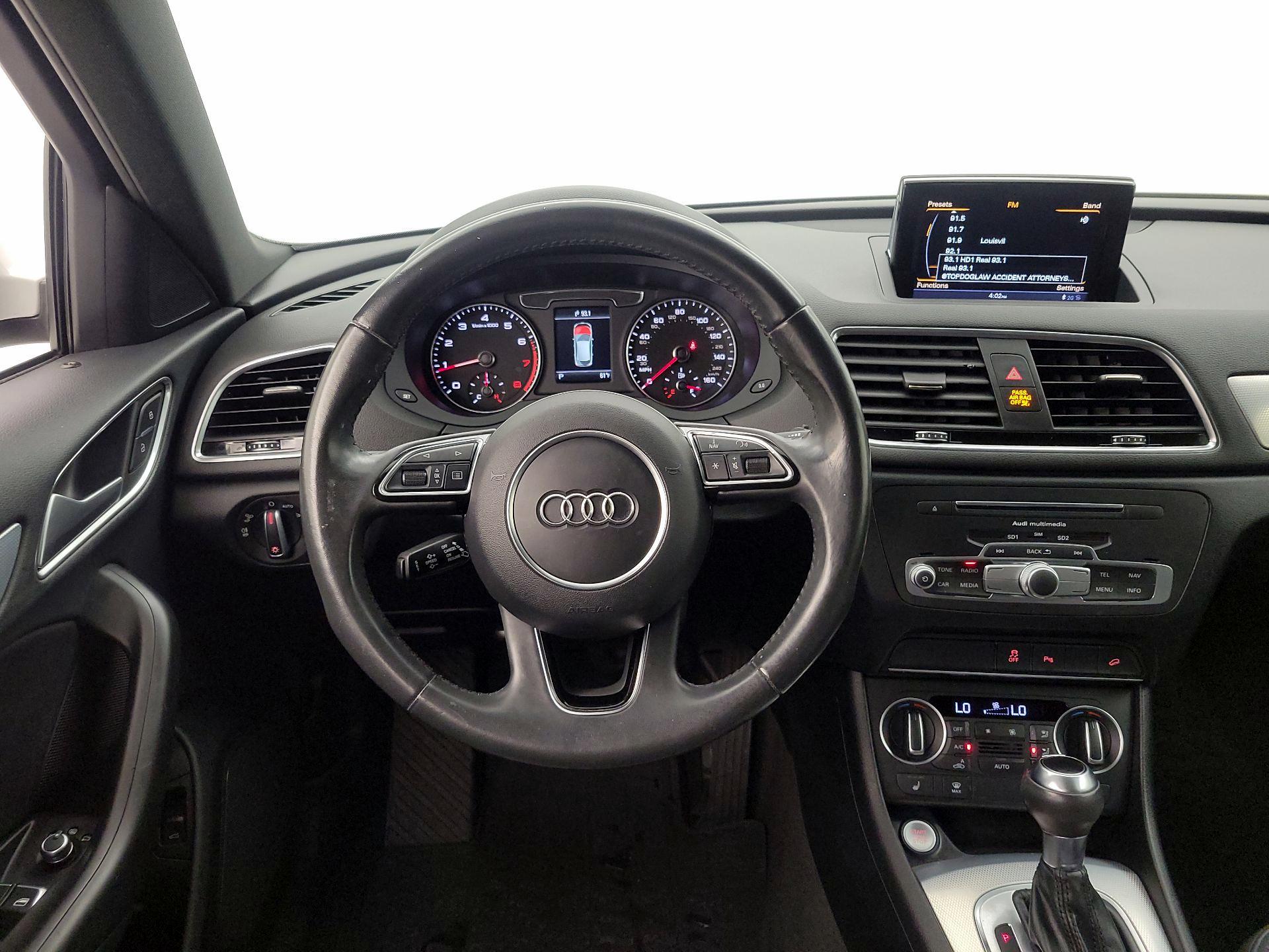 Thumbnail: 2018 Audi Q3 - 10