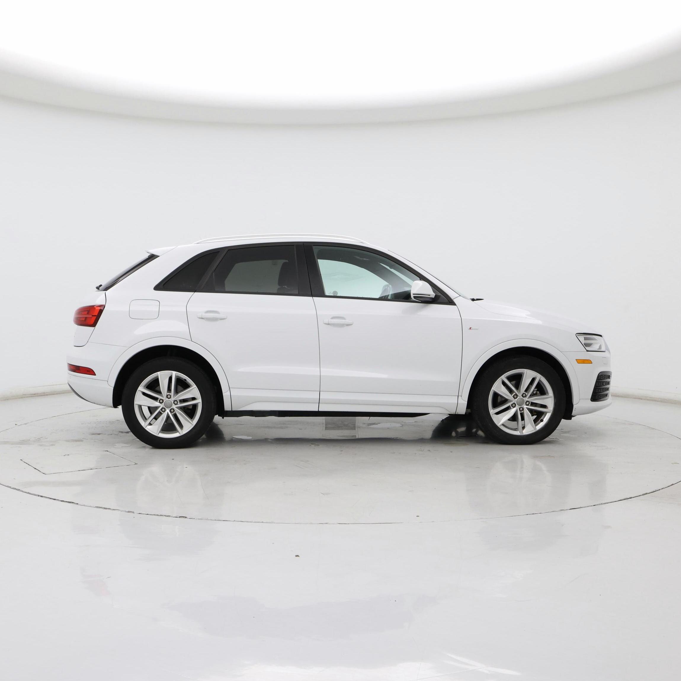 Thumbnail: 2018 Audi Q3 - 7