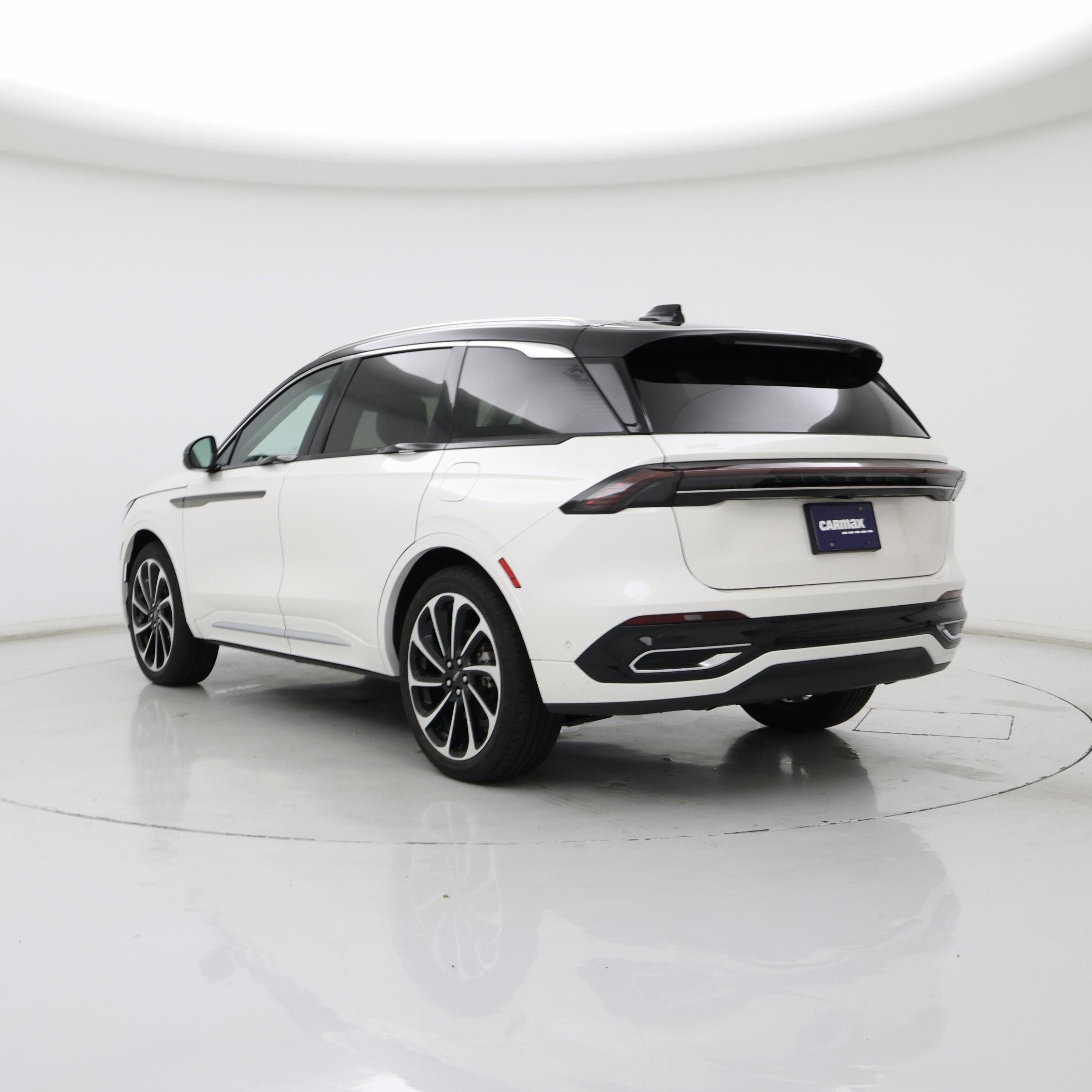 Thumbnail: 2024 Lincoln Nautilus - 2
