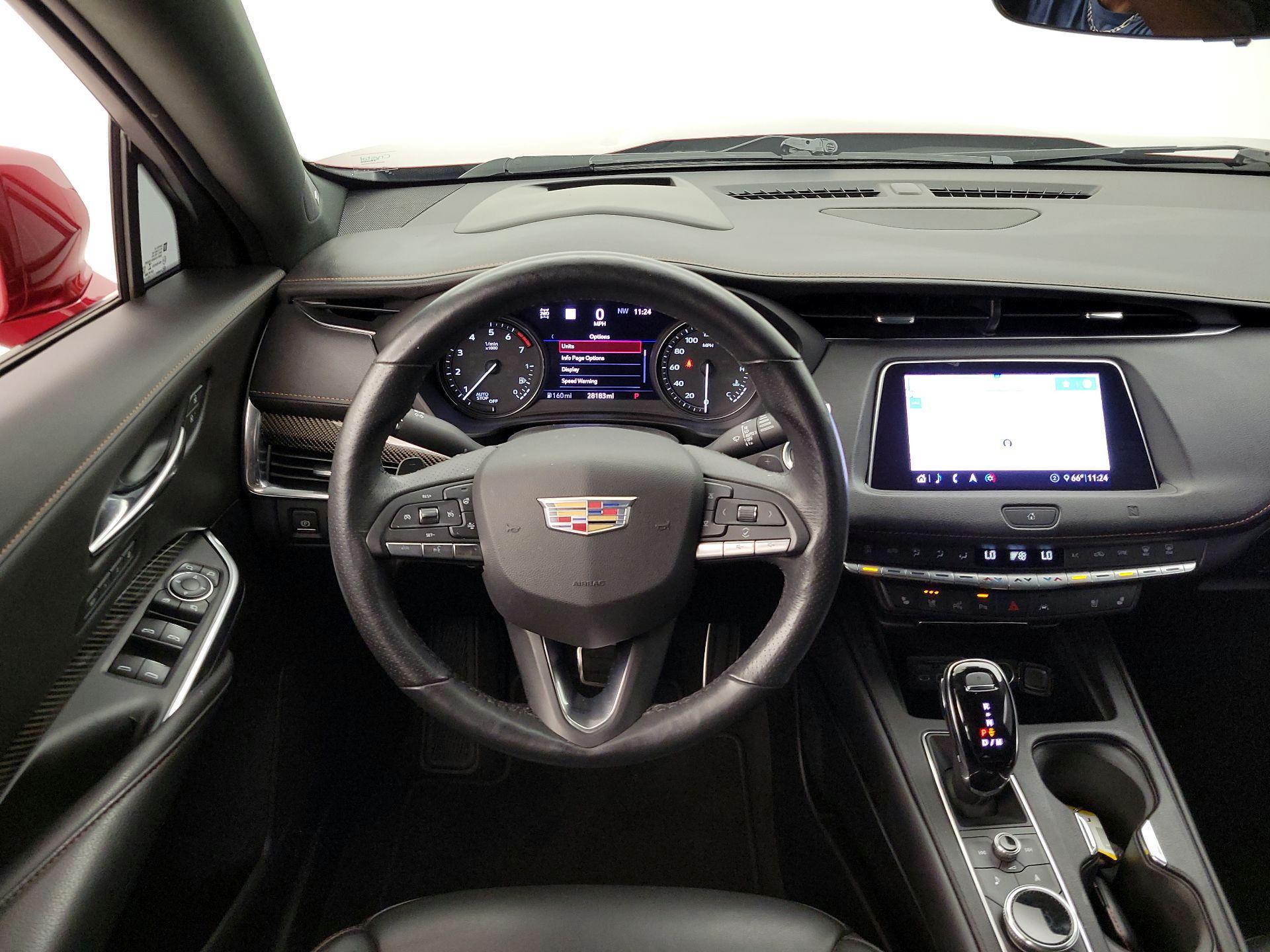 Thumbnail: 2020 Cadillac XT4 - 10