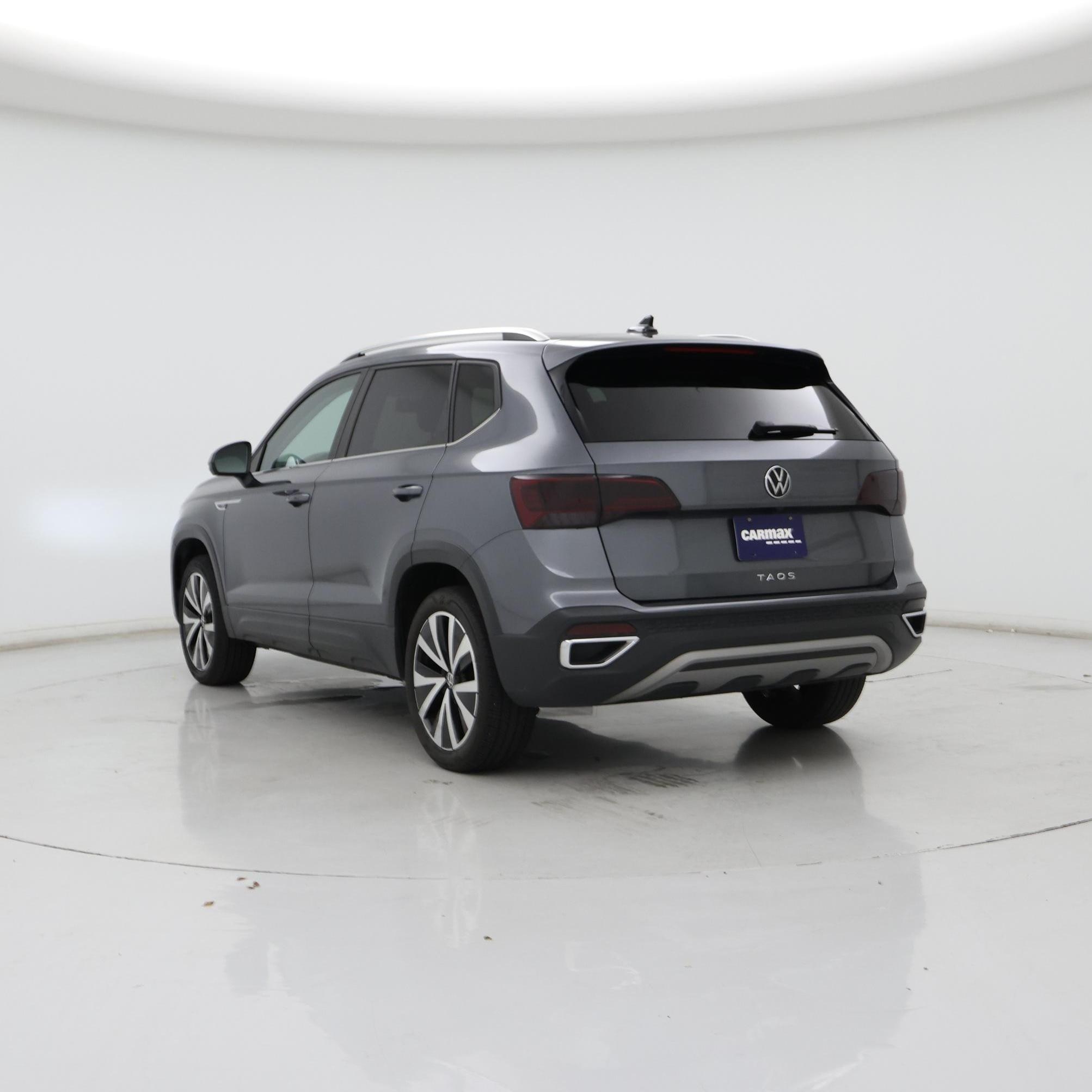 Thumbnail: 2022 Volkswagen Taos - 2