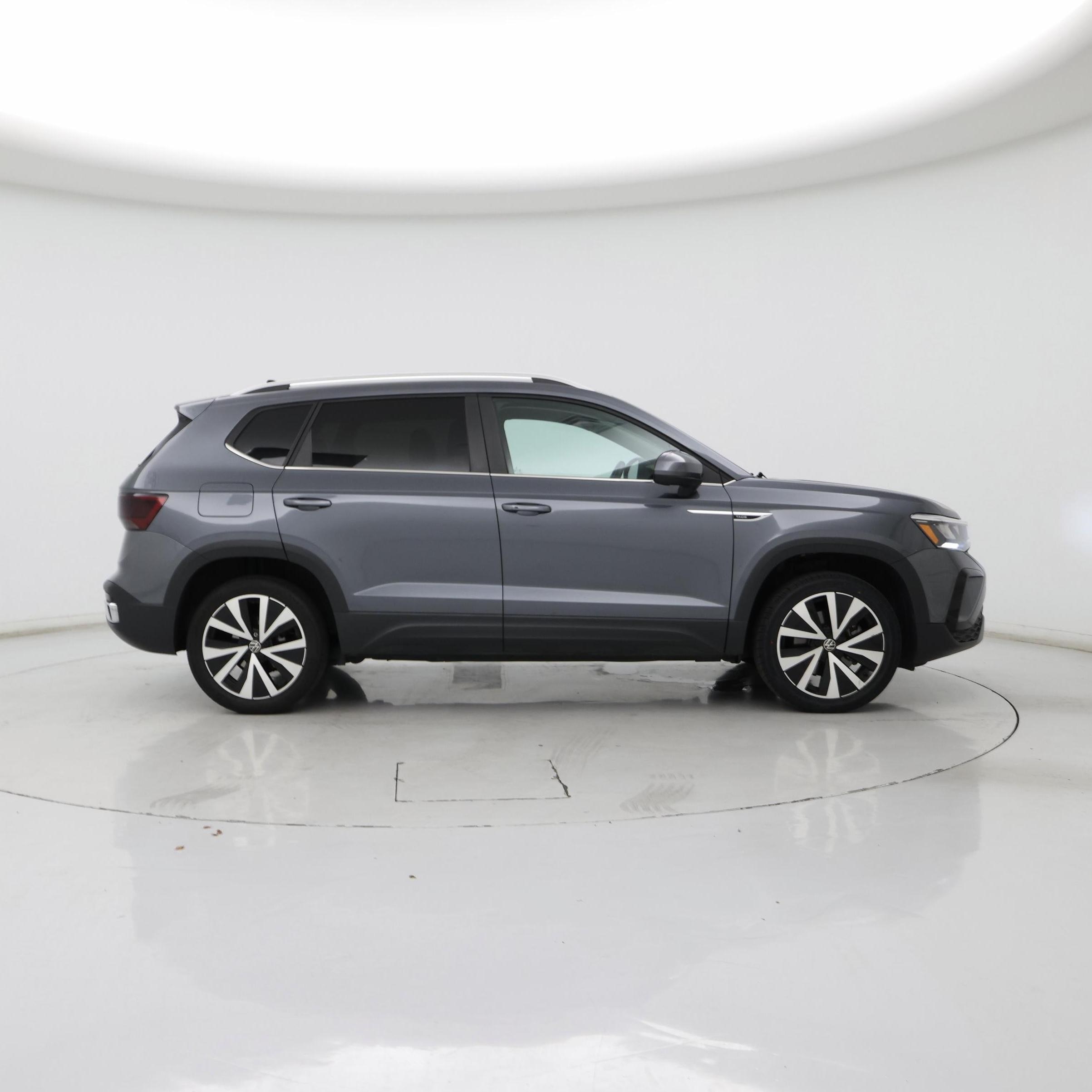 Thumbnail: 2022 Volkswagen Taos - 7