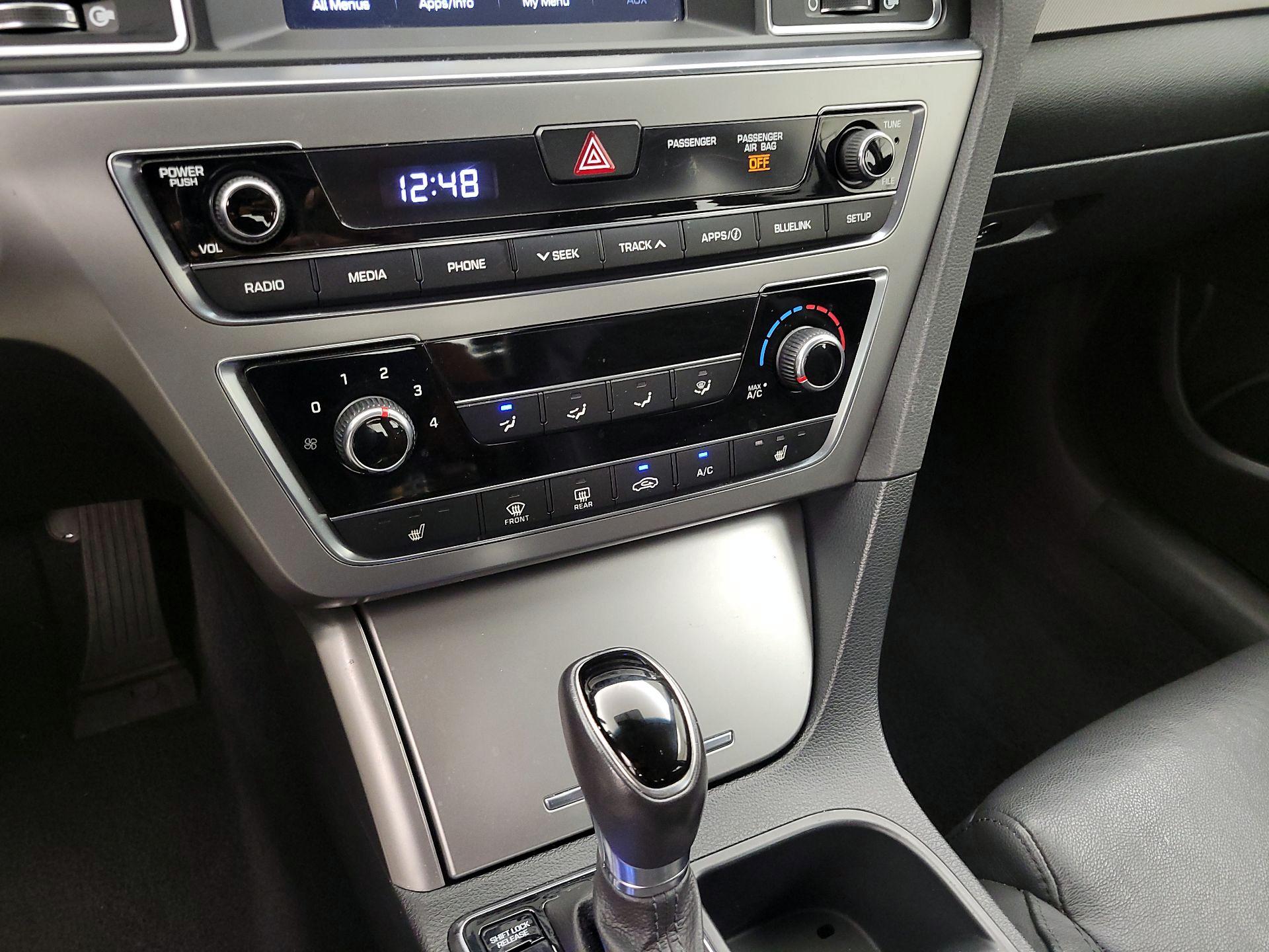 Thumbnail: 2017 Hyundai Sonata - 14