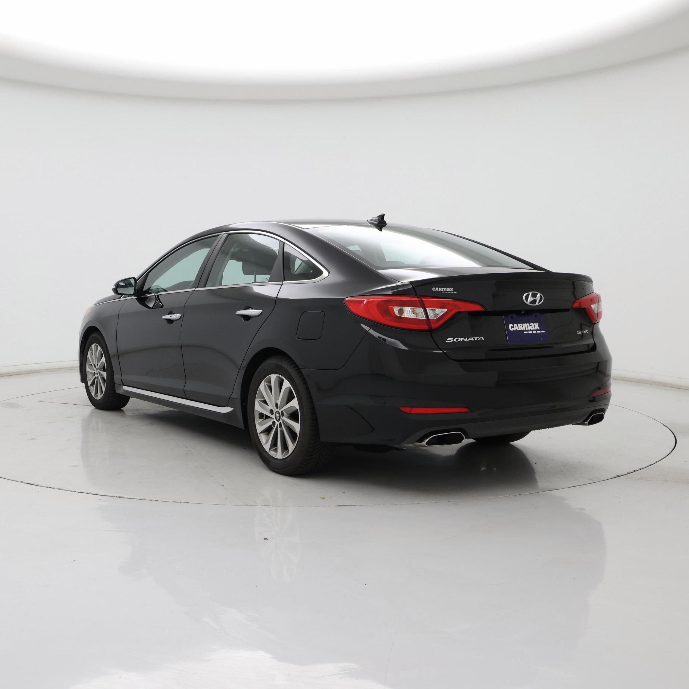 Thumbnail: 2017 Hyundai Sonata - 2