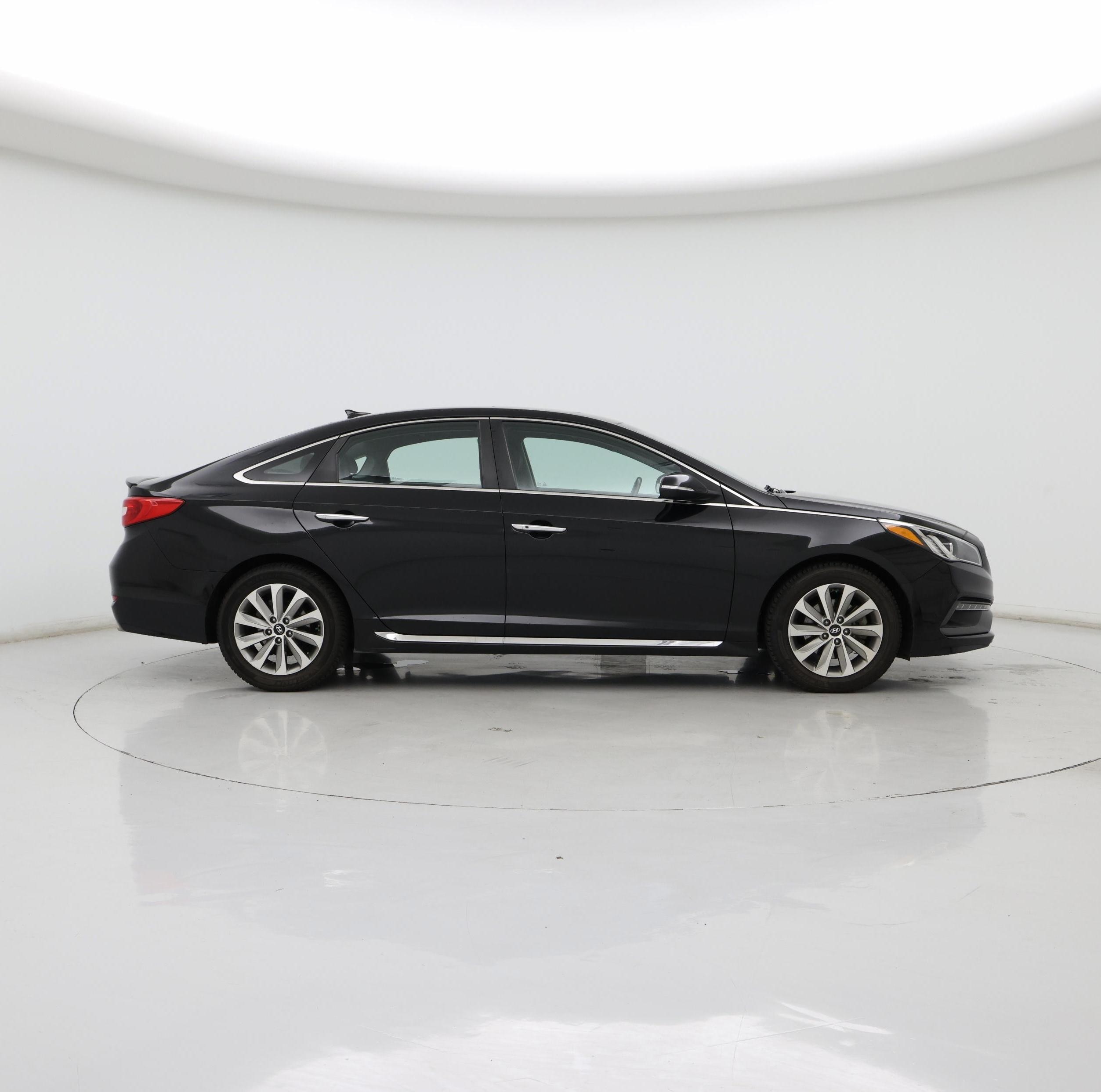 Thumbnail: 2017 Hyundai Sonata - 7
