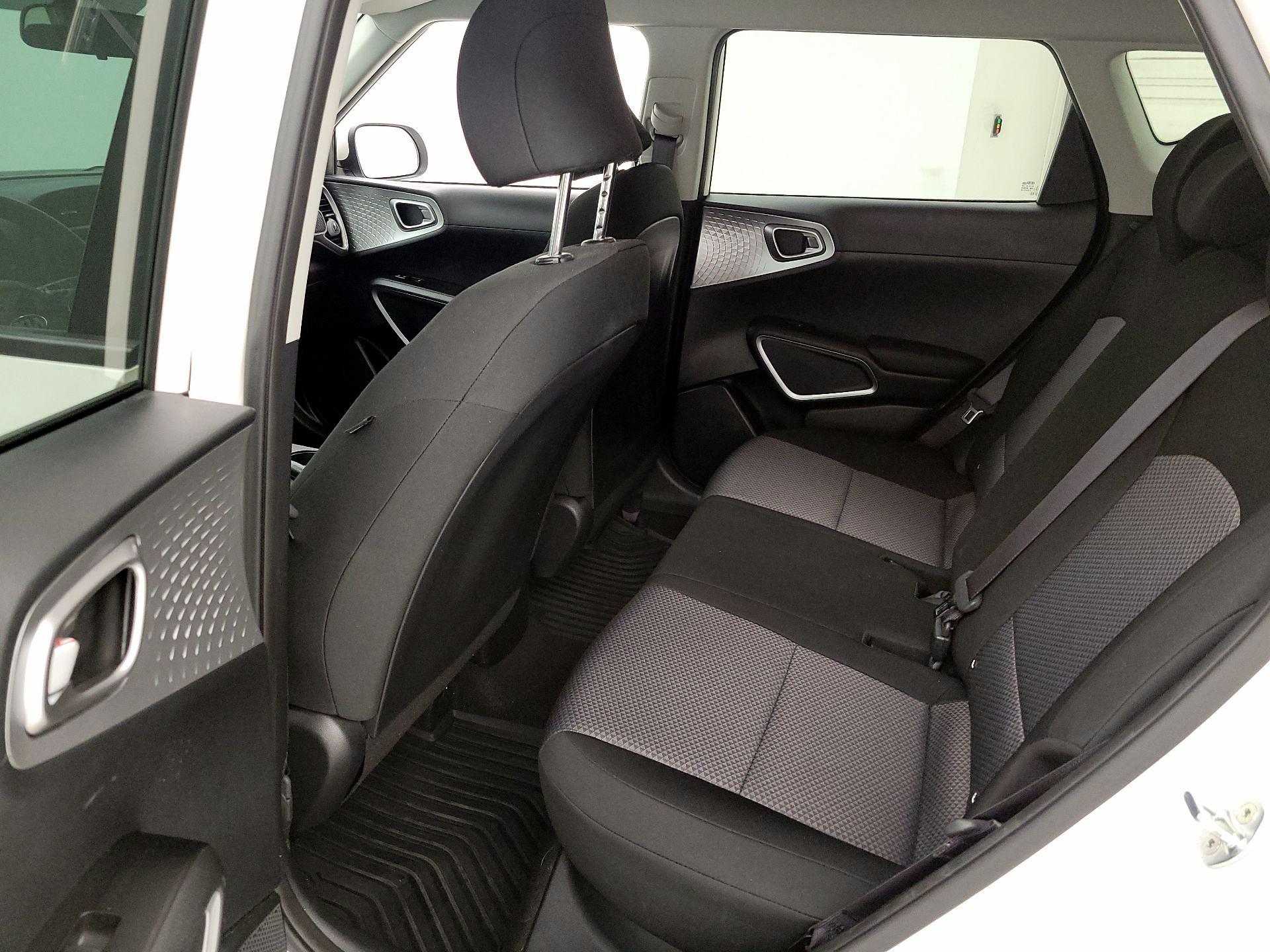 Thumbnail: 2021 Kia Soul - 17