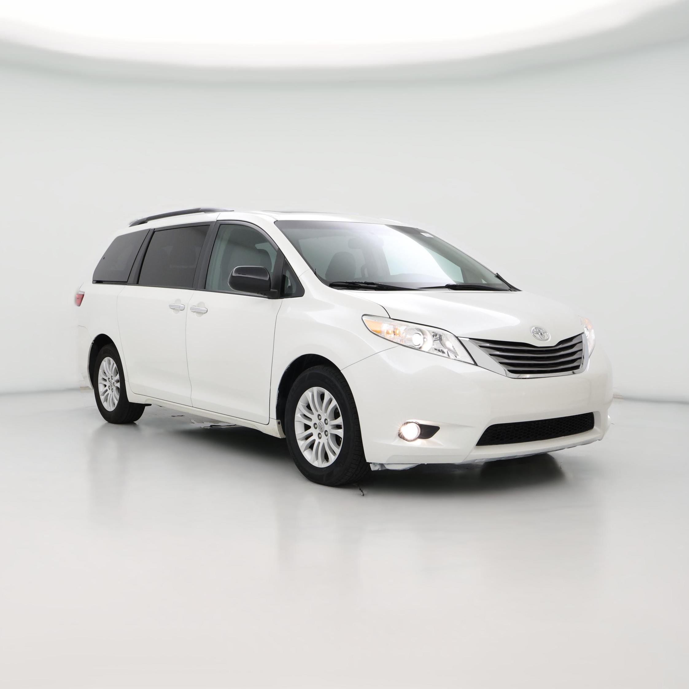 Thumbnail: 2017 Toyota Sienna - 1