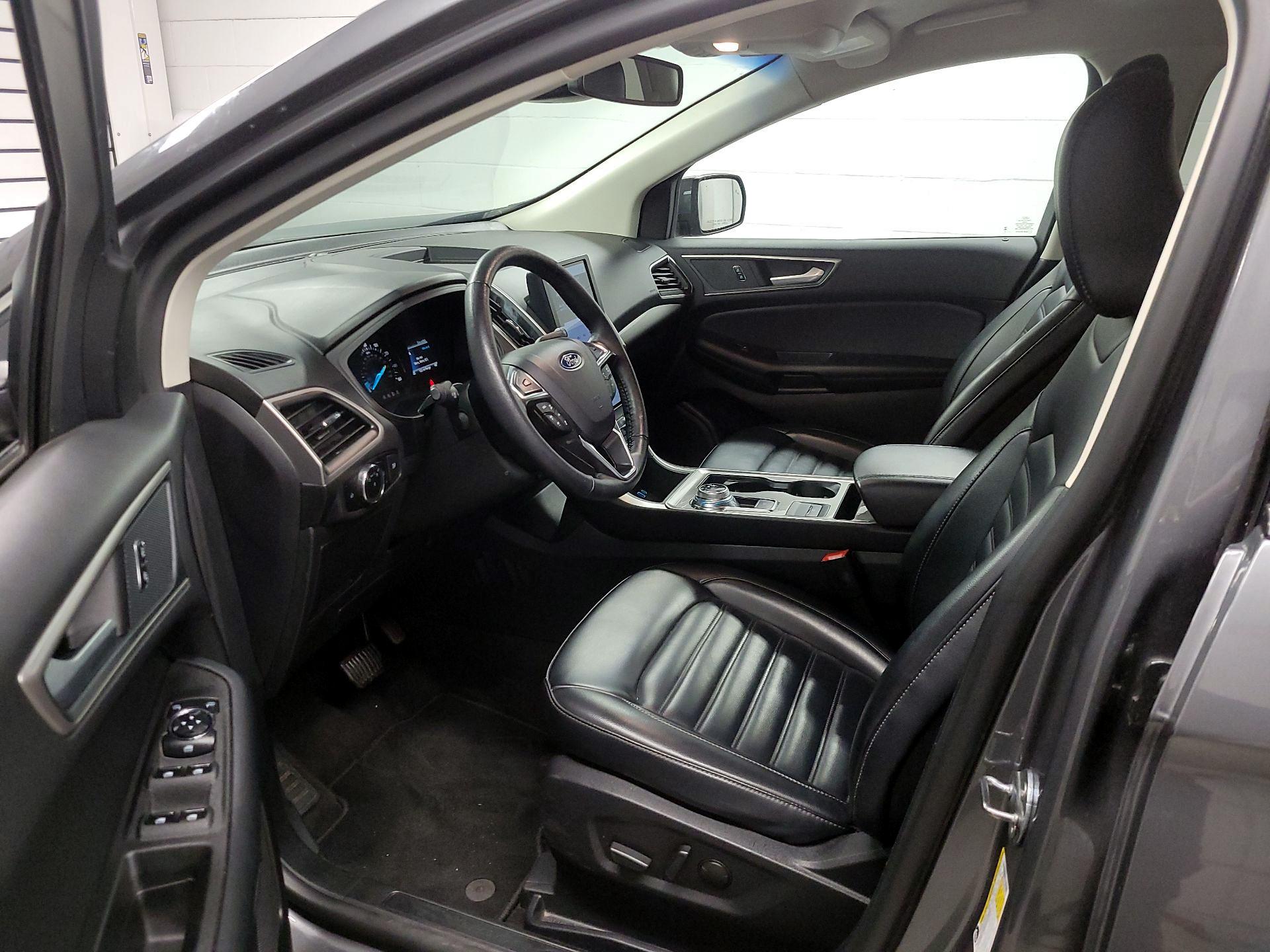 Thumbnail: 2024 Ford Edge - 11