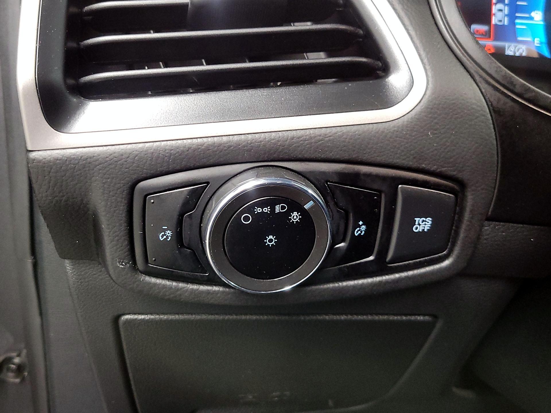 Thumbnail: 2024 Ford Edge - 13