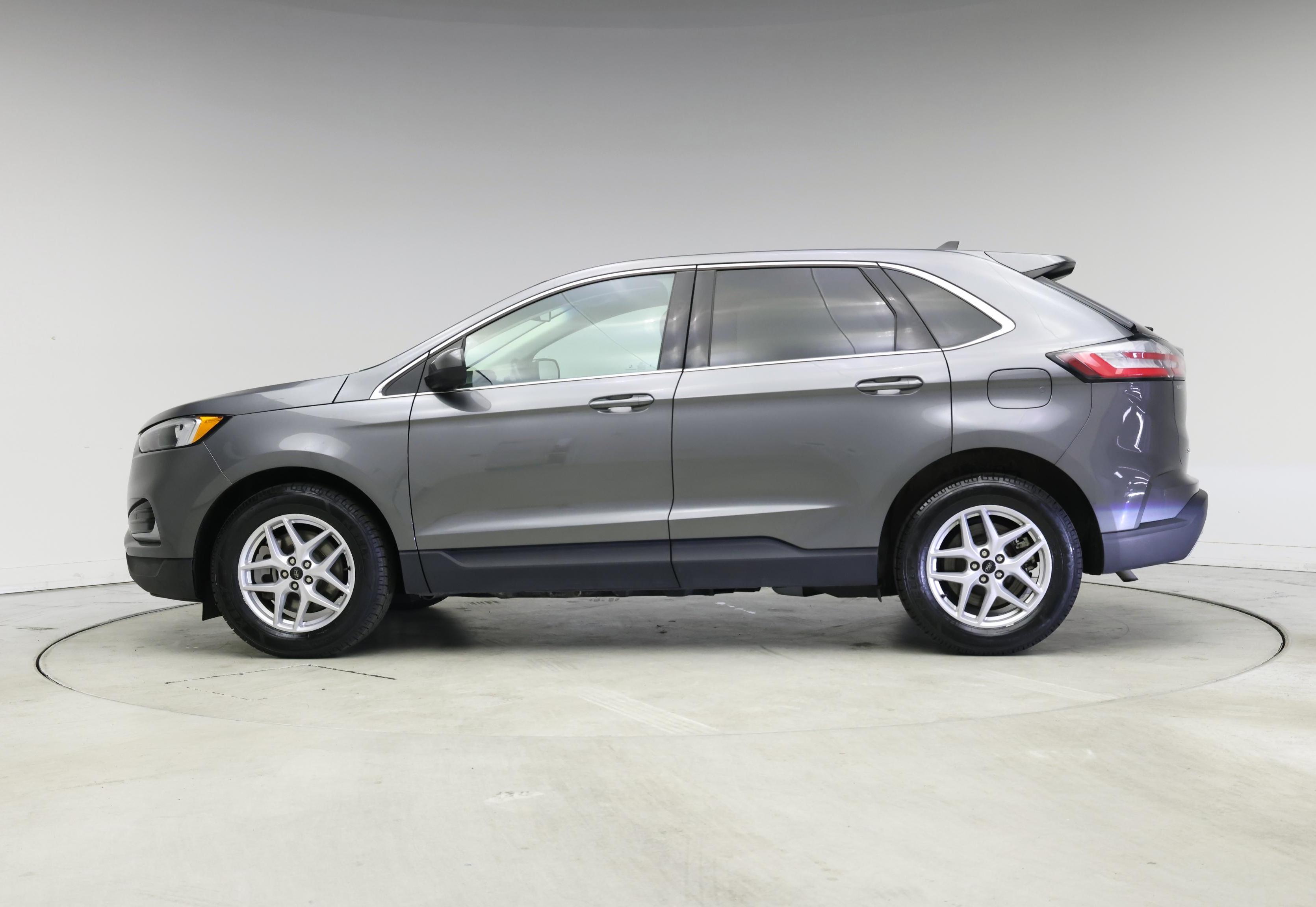 Thumbnail: 2024 Ford Edge - 3