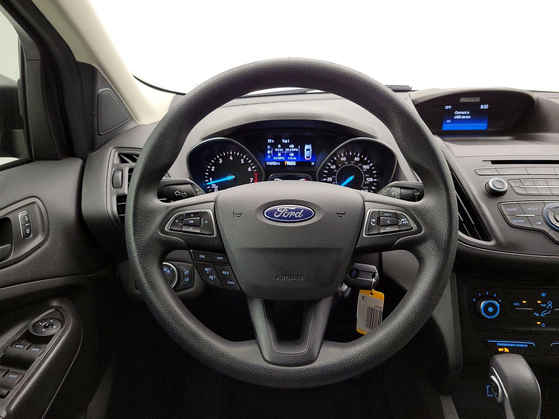 Thumbnail: 2017 Ford Escape - 10