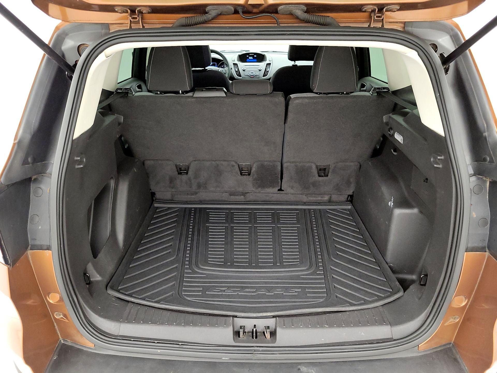Thumbnail: 2017 Ford Escape - 16
