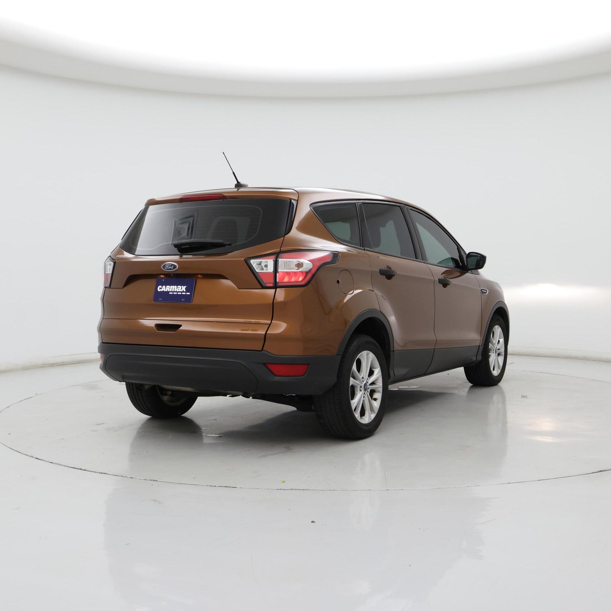 Thumbnail: 2017 Ford Escape - 8