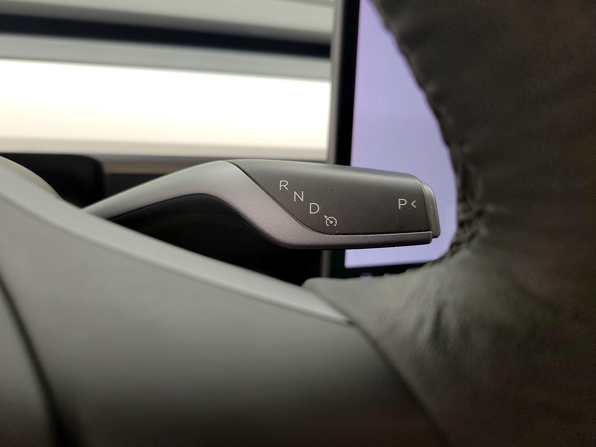 Thumbnail: 2022 Tesla Model Y - 16