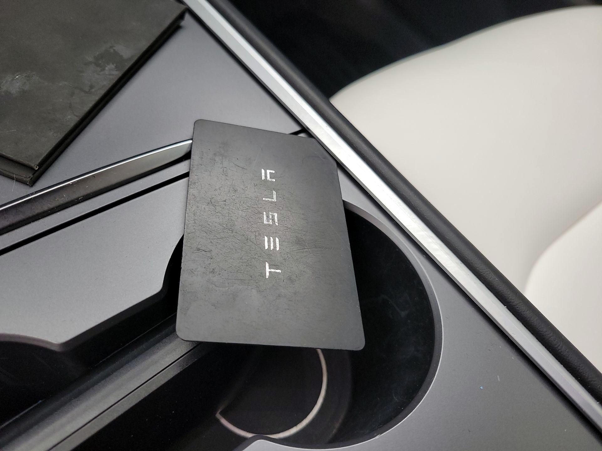 Thumbnail: 2022 Tesla Model Y - 20