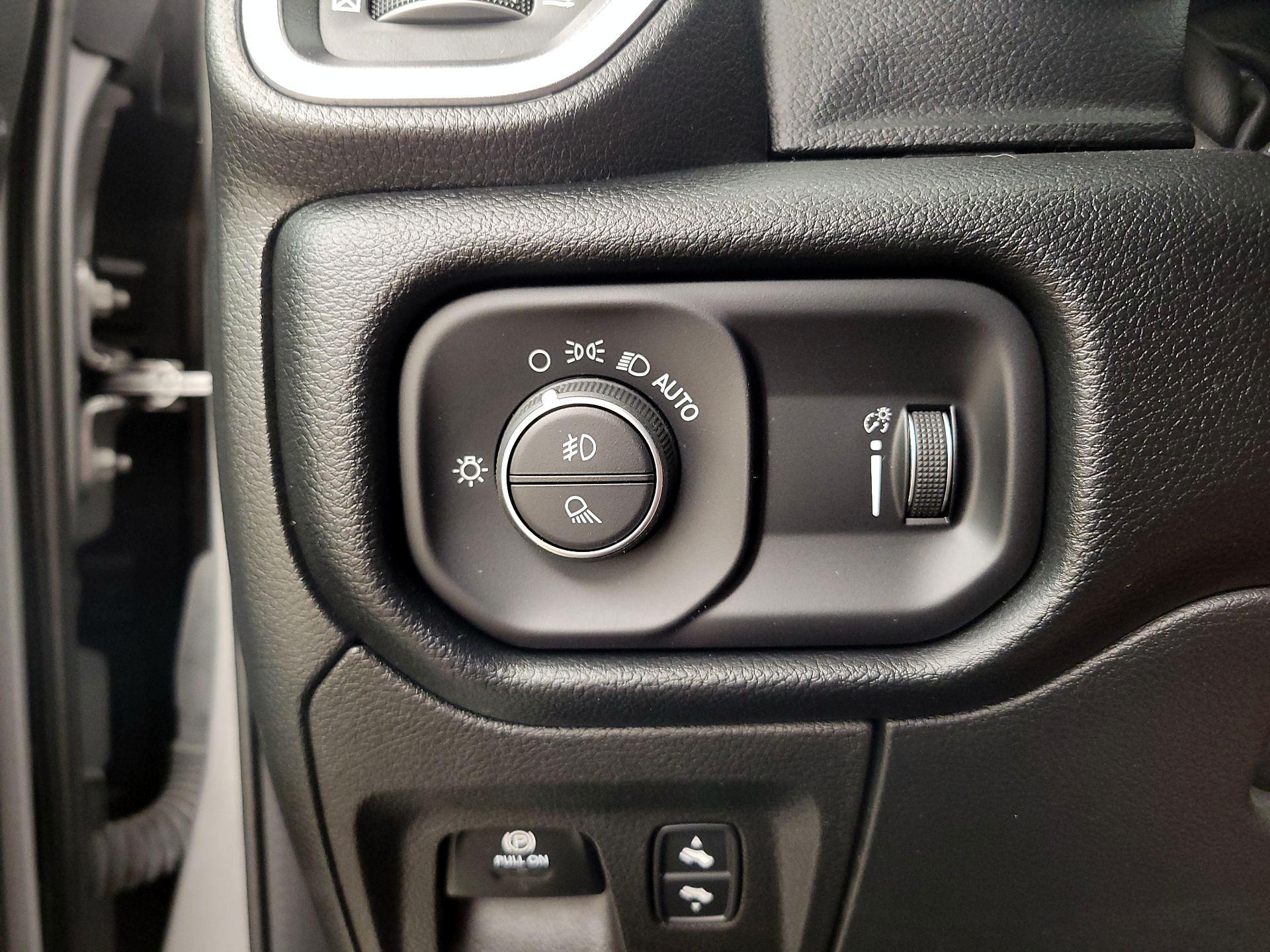 Thumbnail: 2022 RAM 1500 - 13