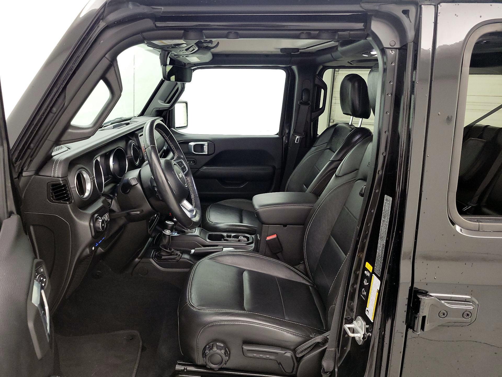 Thumbnail: 2022 Jeep Wrangler - 11