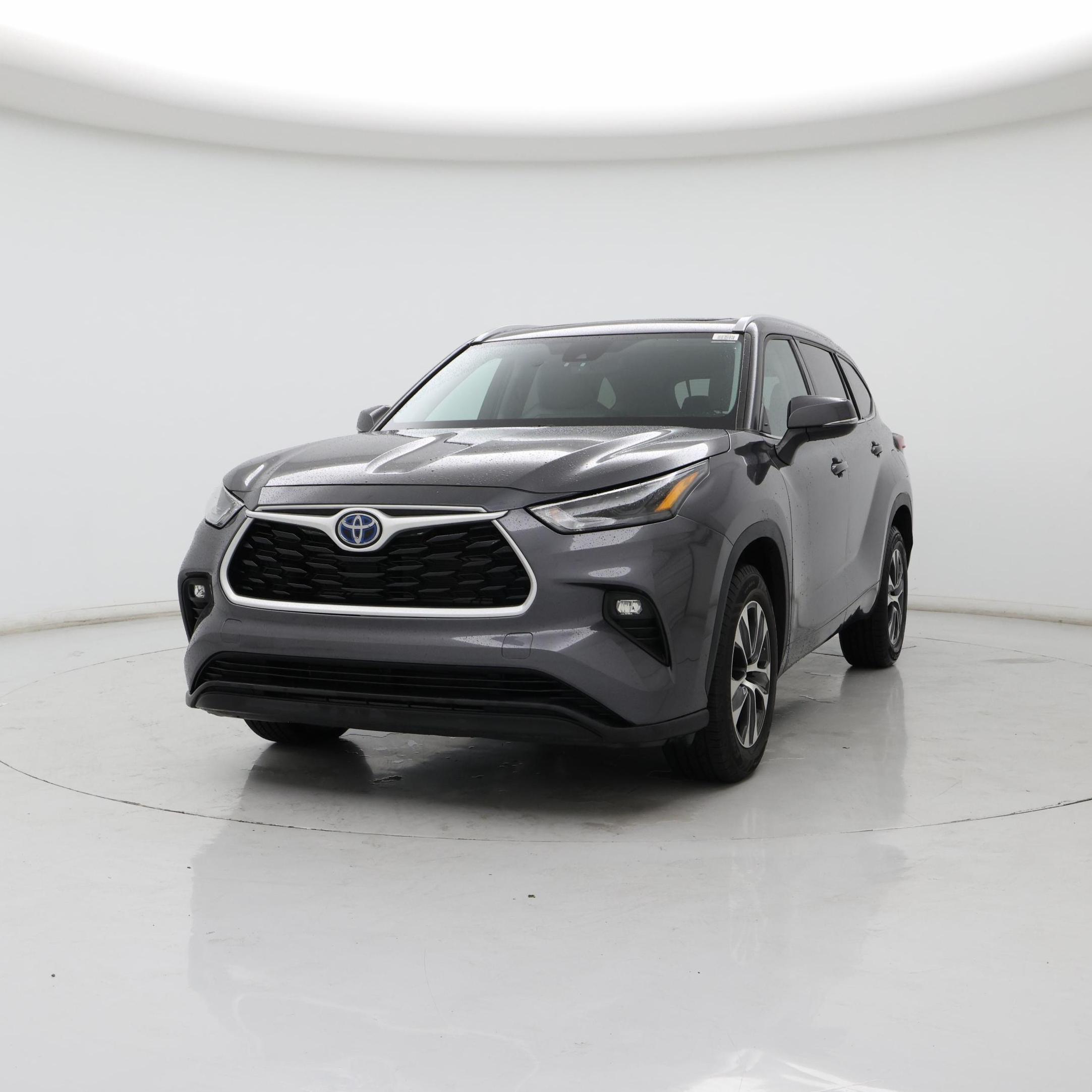 Thumbnail: 2022 Toyota Highlander - 4