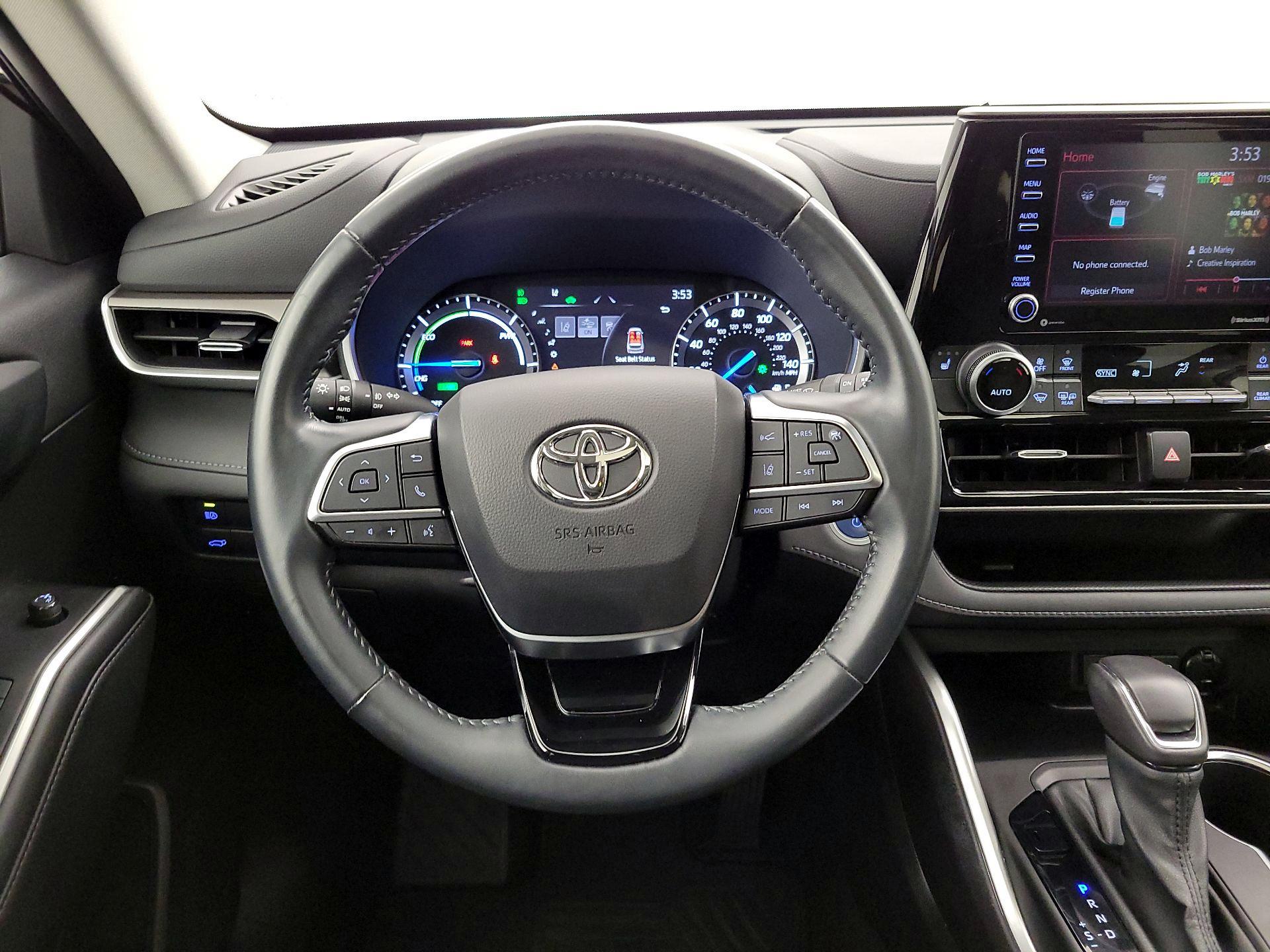 Thumbnail: 2021 Toyota Highlander - 10