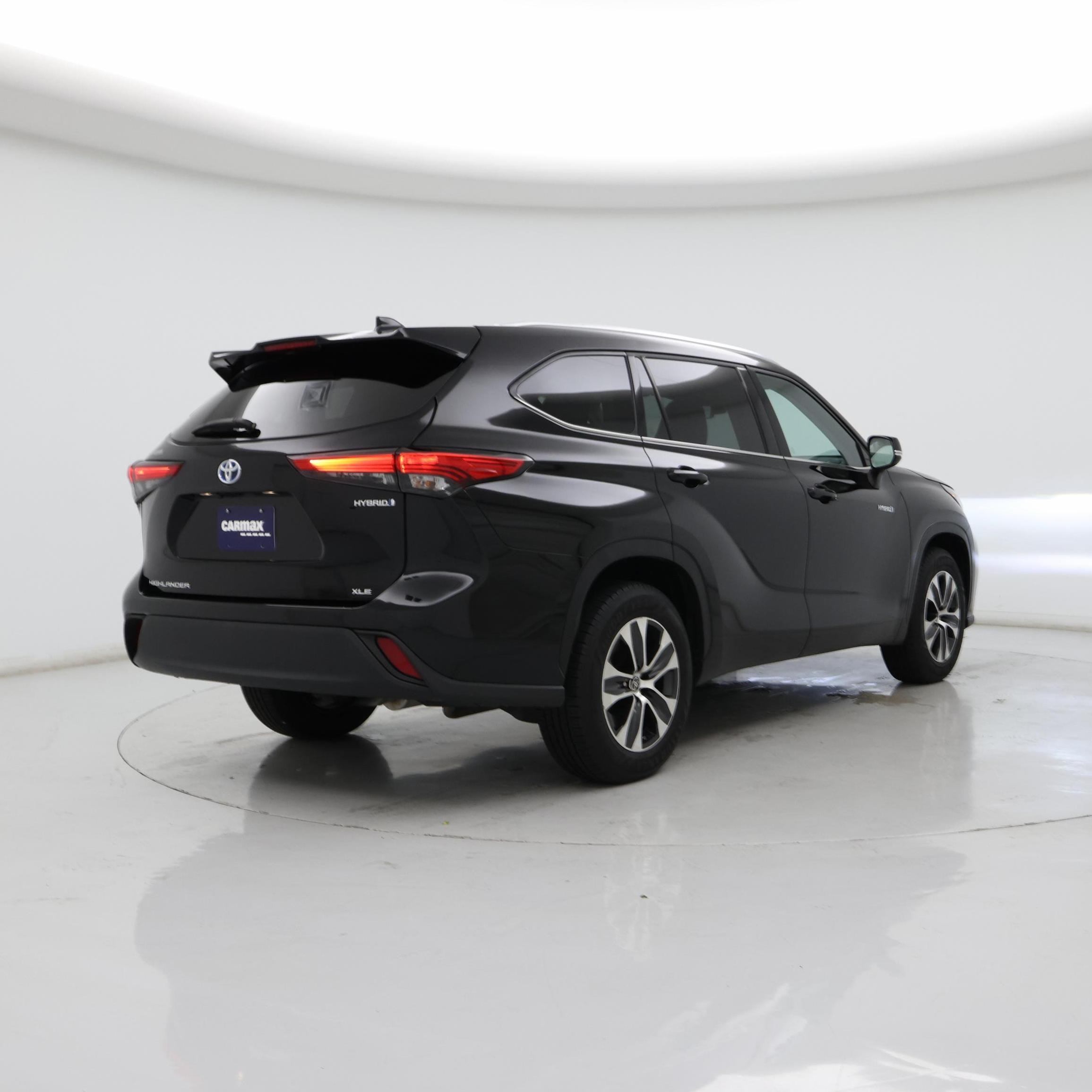 Thumbnail: 2021 Toyota Highlander - 8