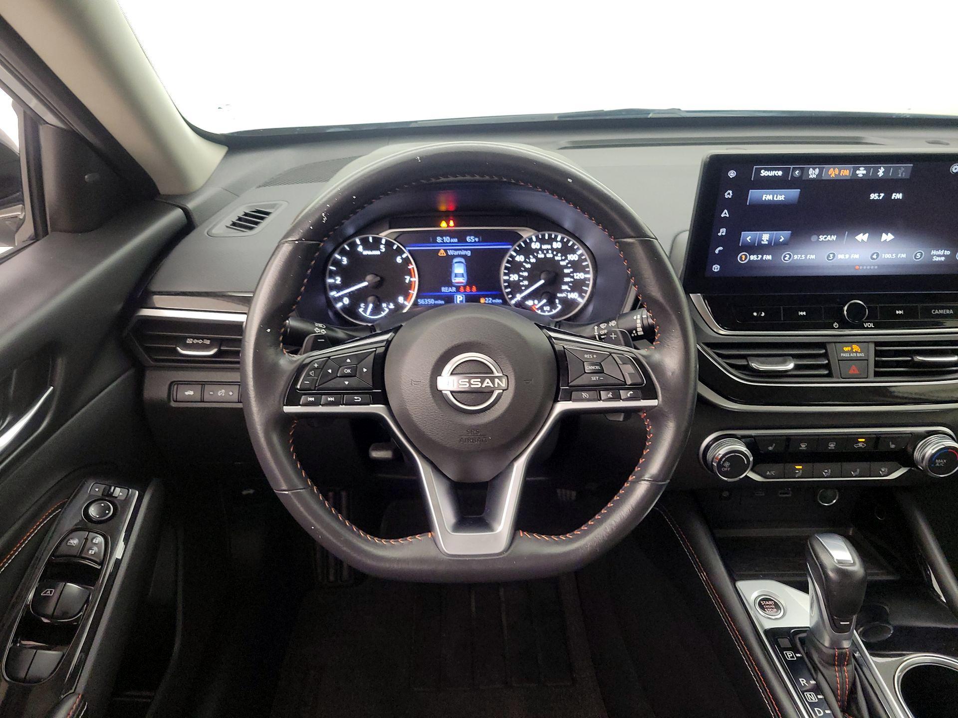 Thumbnail: 2023 Nissan Altima - 10