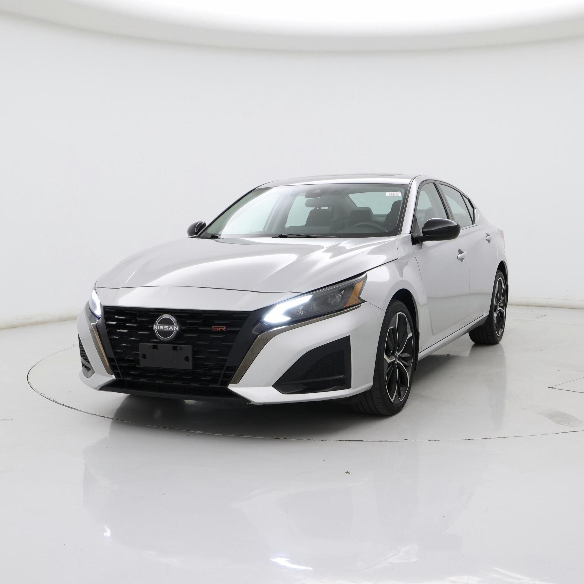 Thumbnail: 2023 Nissan Altima - 4