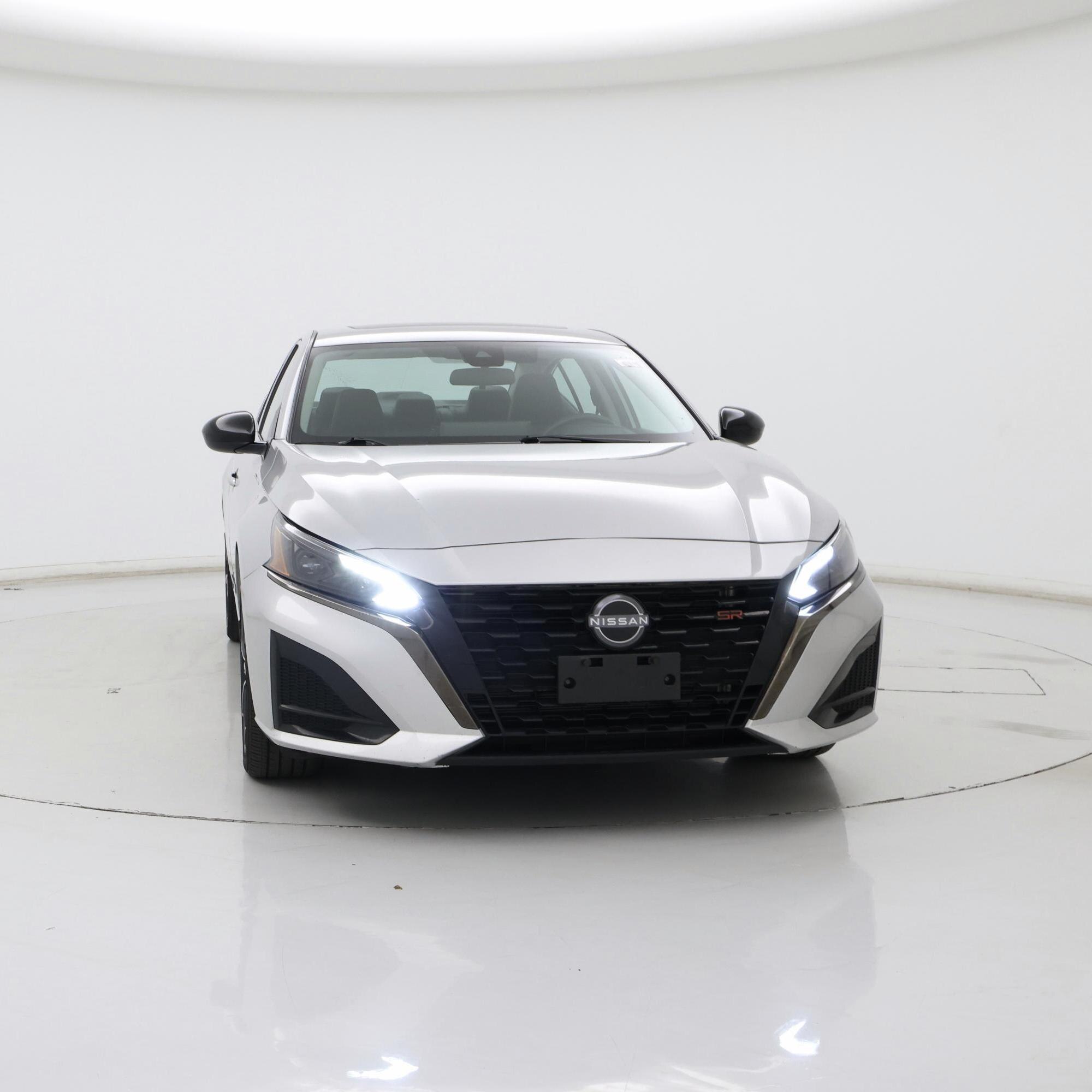 Thumbnail: 2023 Nissan Altima - 5