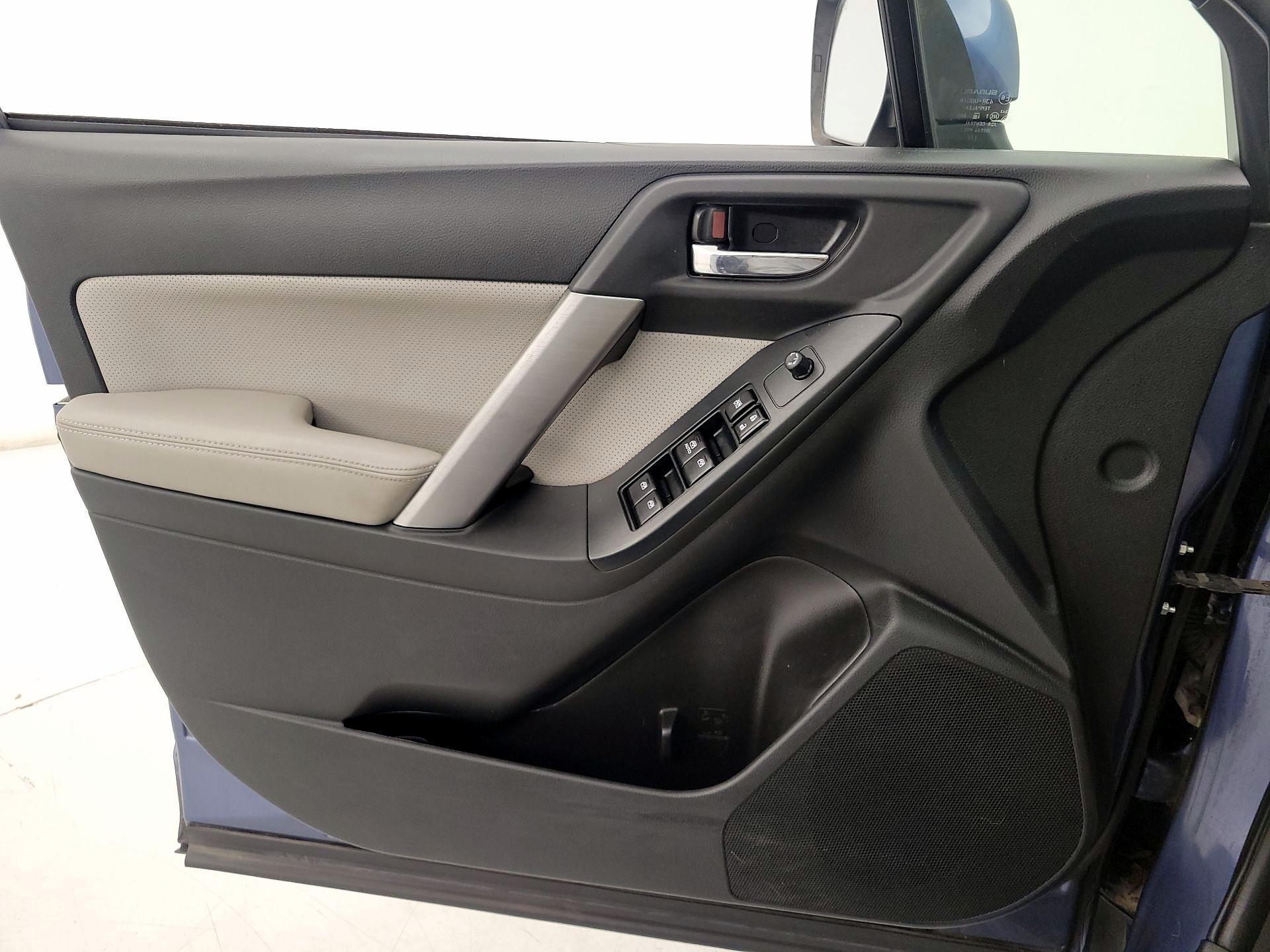 Thumbnail: 2014 Subaru Forester - 12