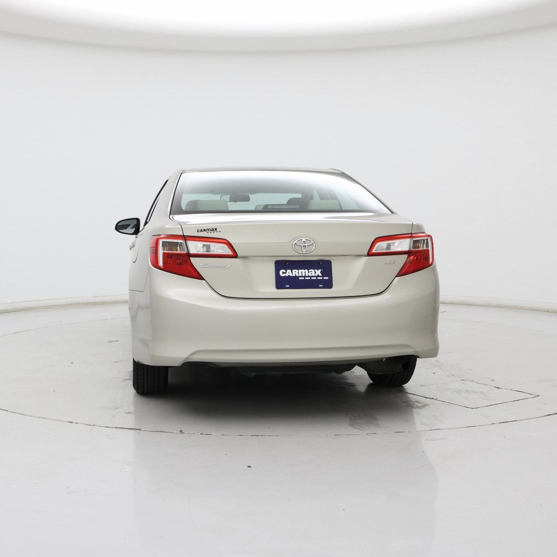 Thumbnail: 2014 Toyota Camry - 6