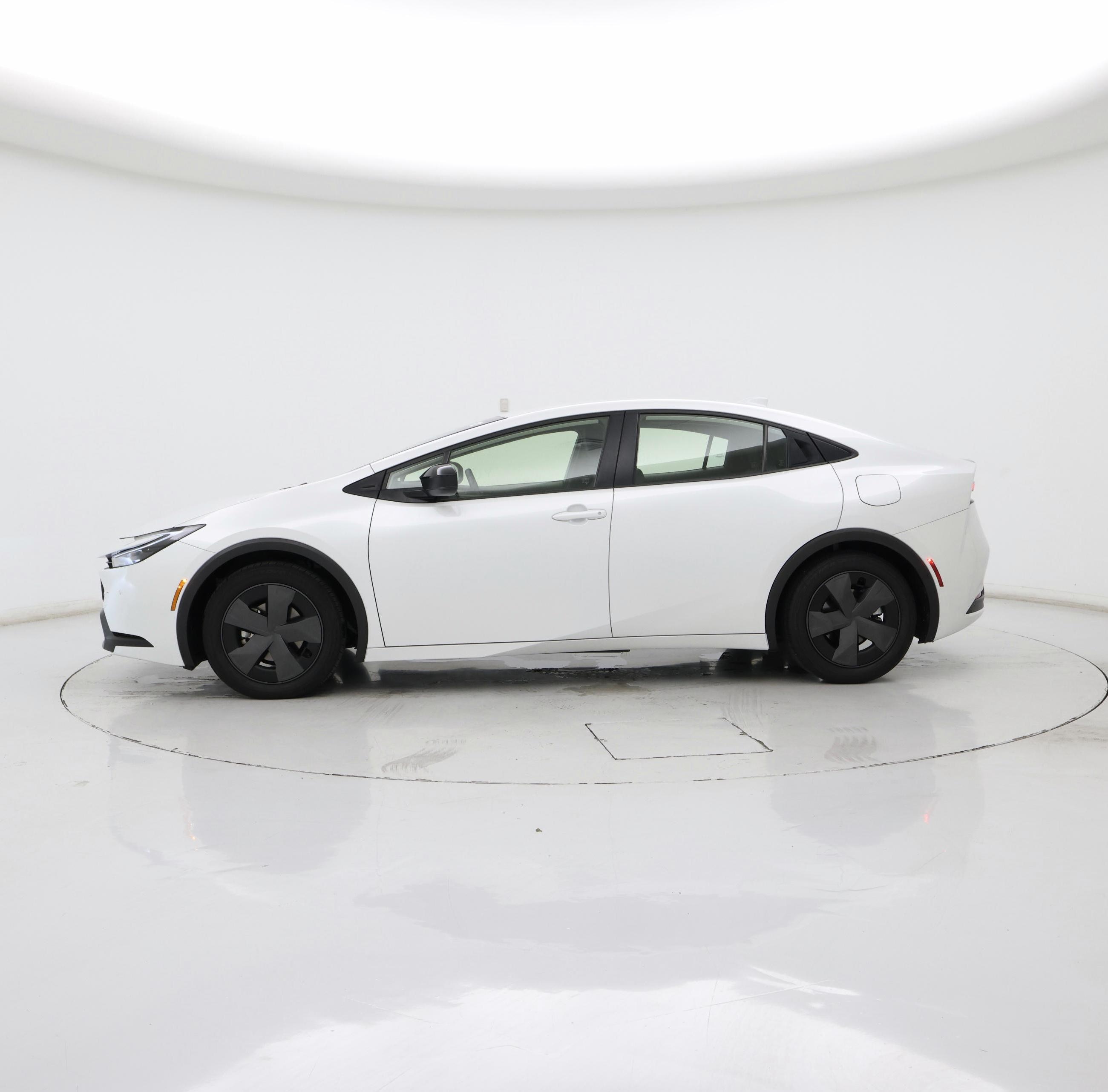 Thumbnail: 2023 Toyota Prius - 3