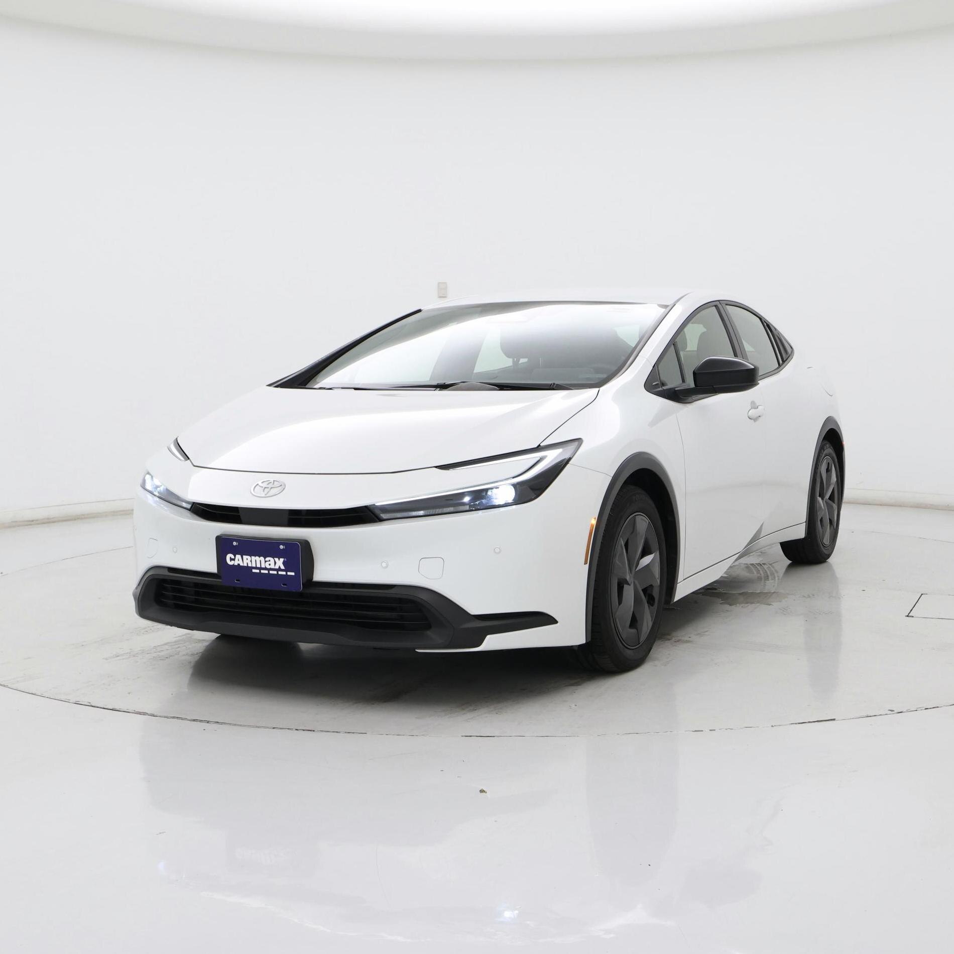 Thumbnail: 2023 Toyota Prius - 4