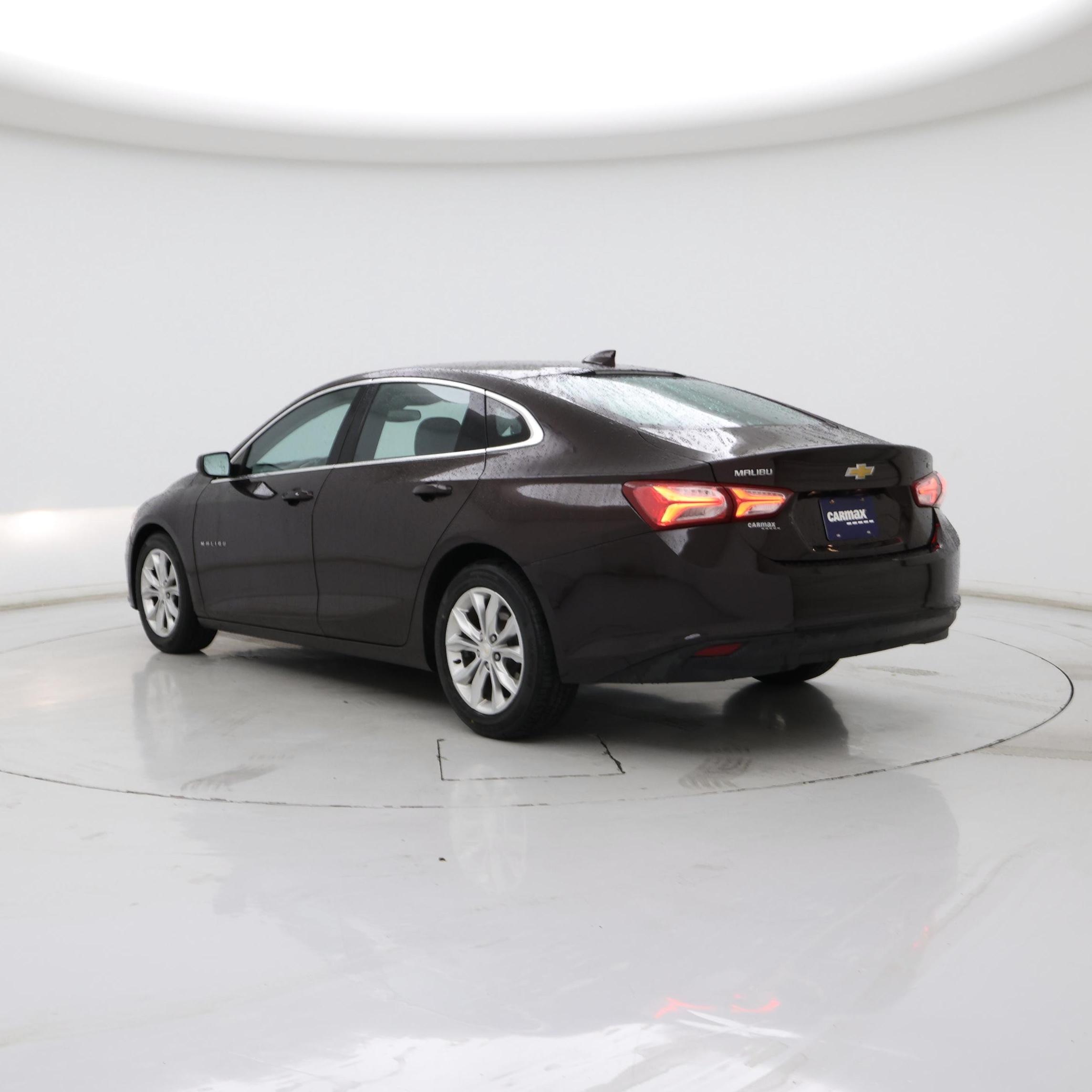 Thumbnail: 2021 Chevrolet Malibu - 2