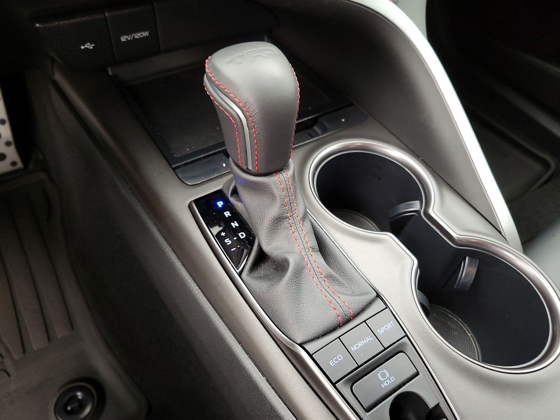 Thumbnail: 2024 Toyota Camry - 15