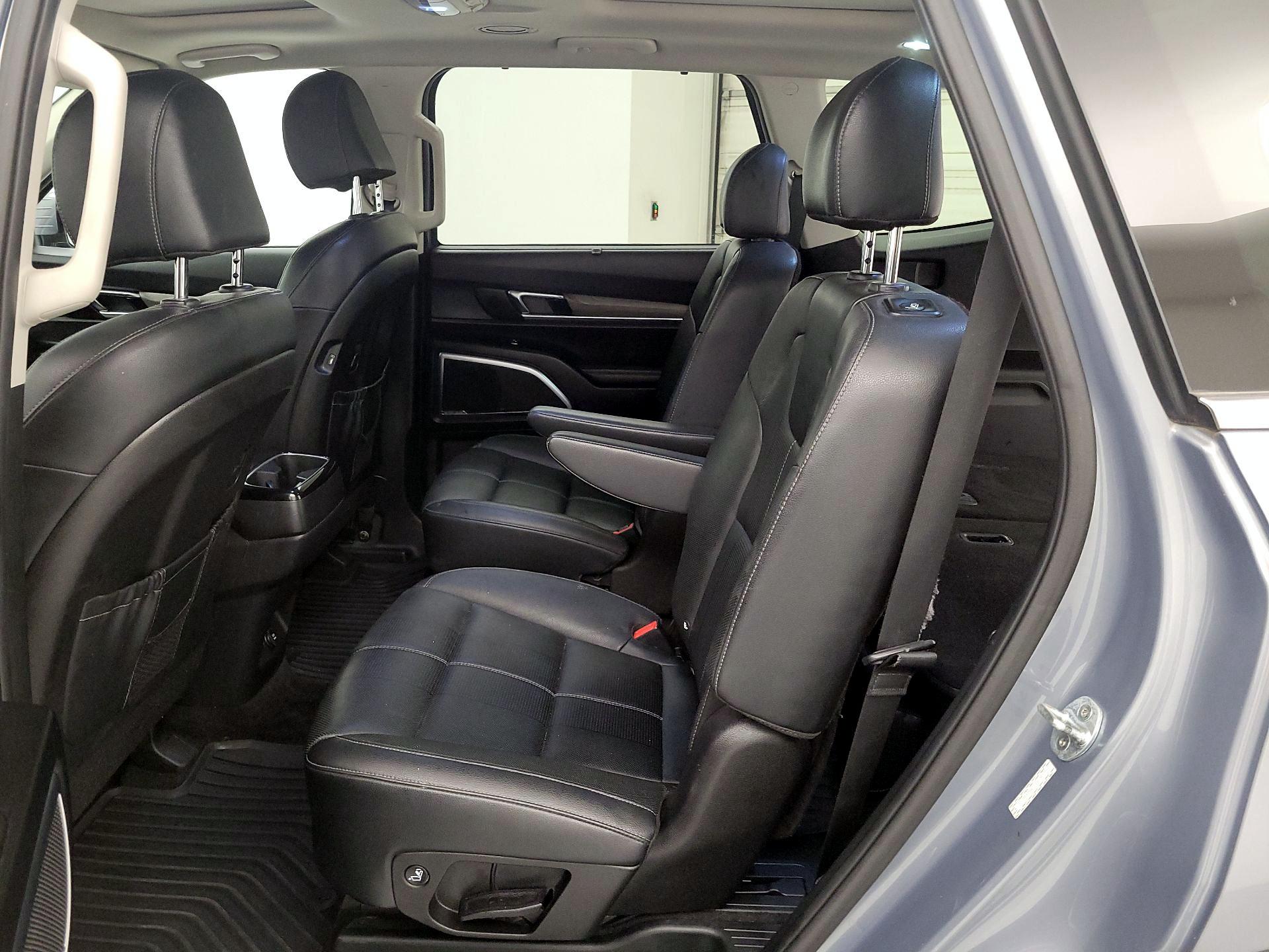 Thumbnail: 2022 Kia Telluride - 16