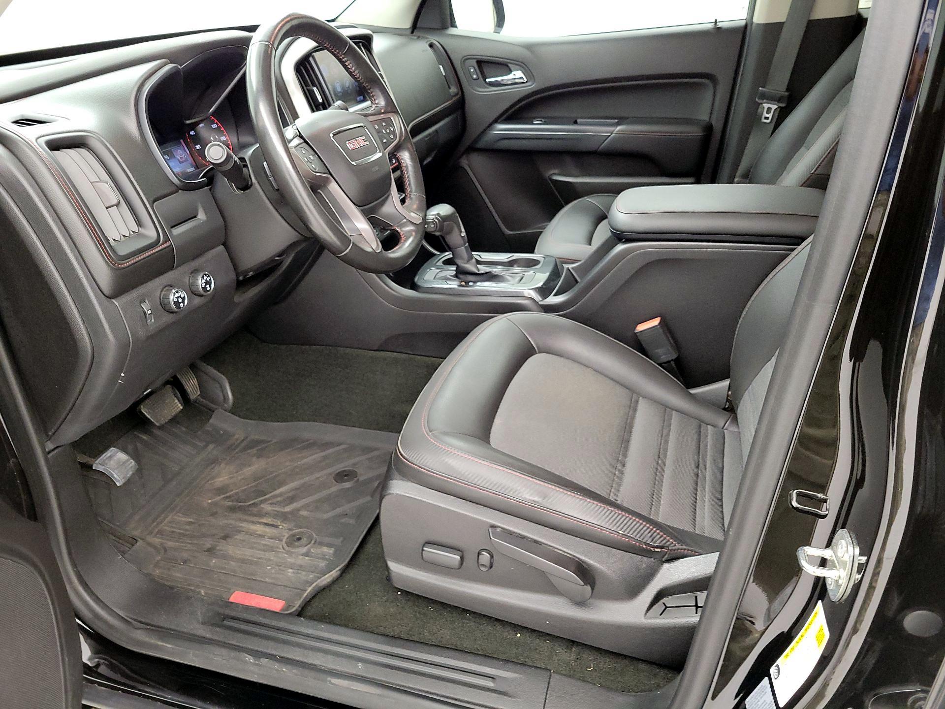 Thumbnail: 2016 GMC Canyon - 11