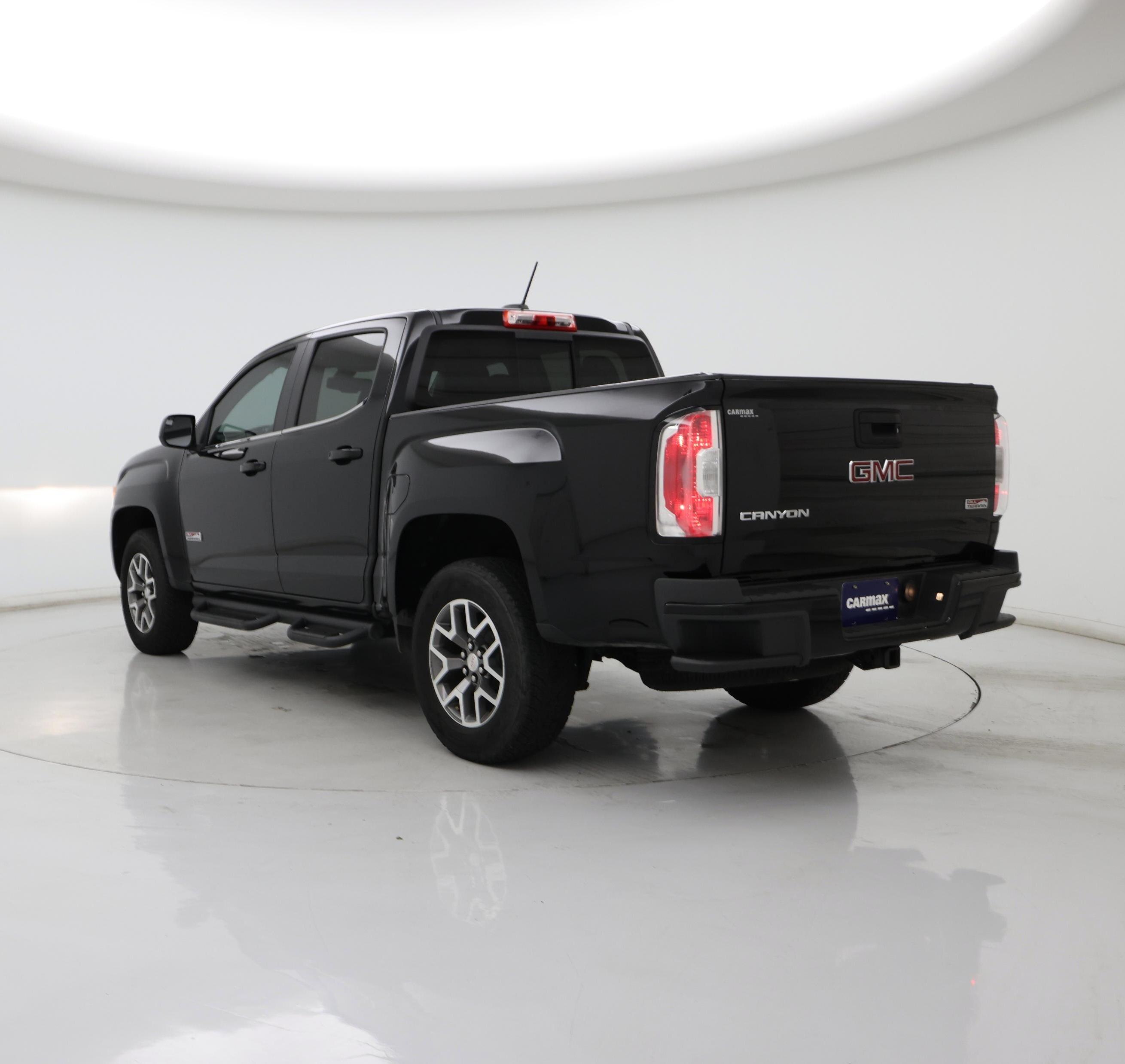 Thumbnail: 2016 GMC Canyon - 2