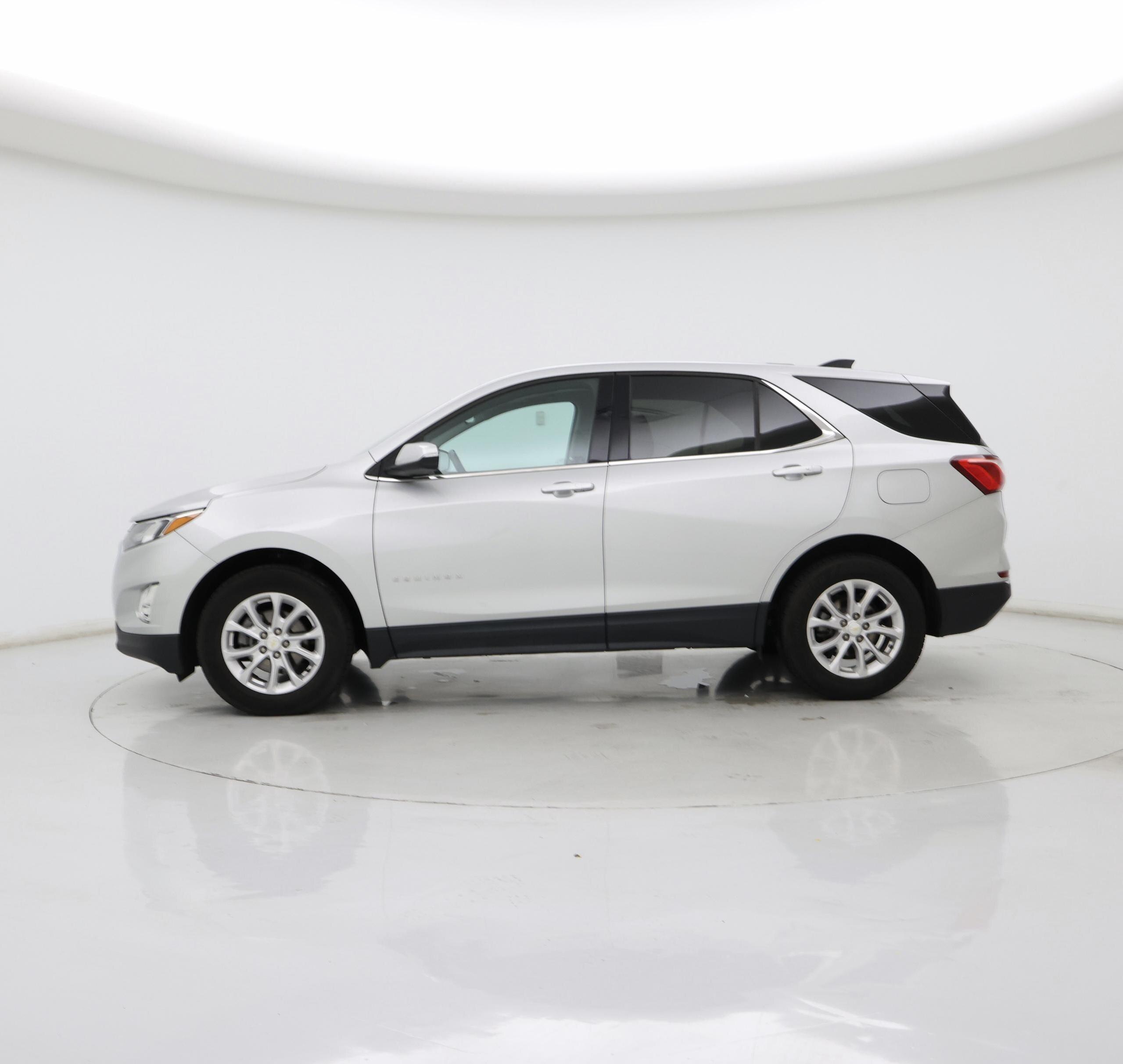 Thumbnail: 2019 Chevrolet Equinox - 3