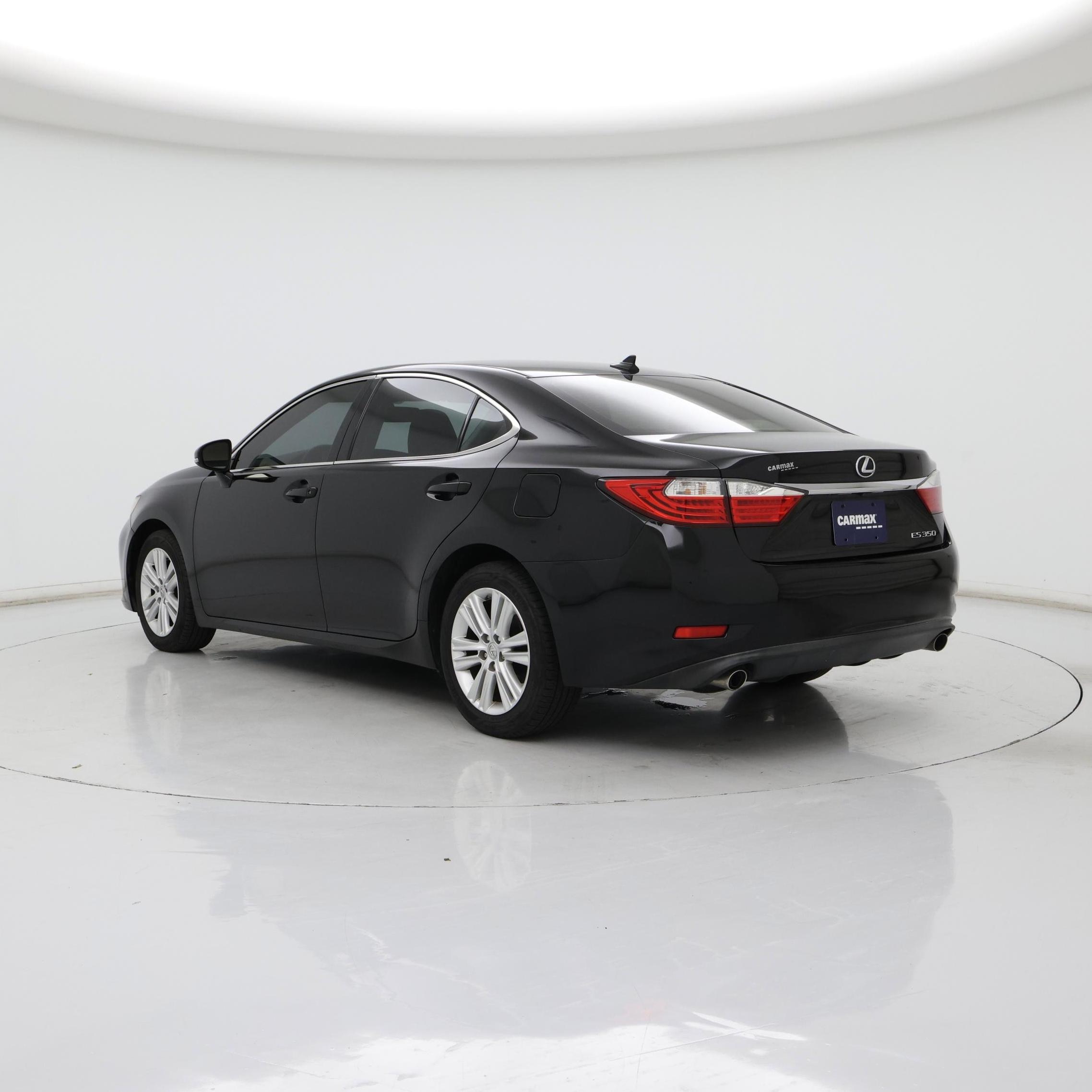 Thumbnail: 2014 Lexus ES - 2