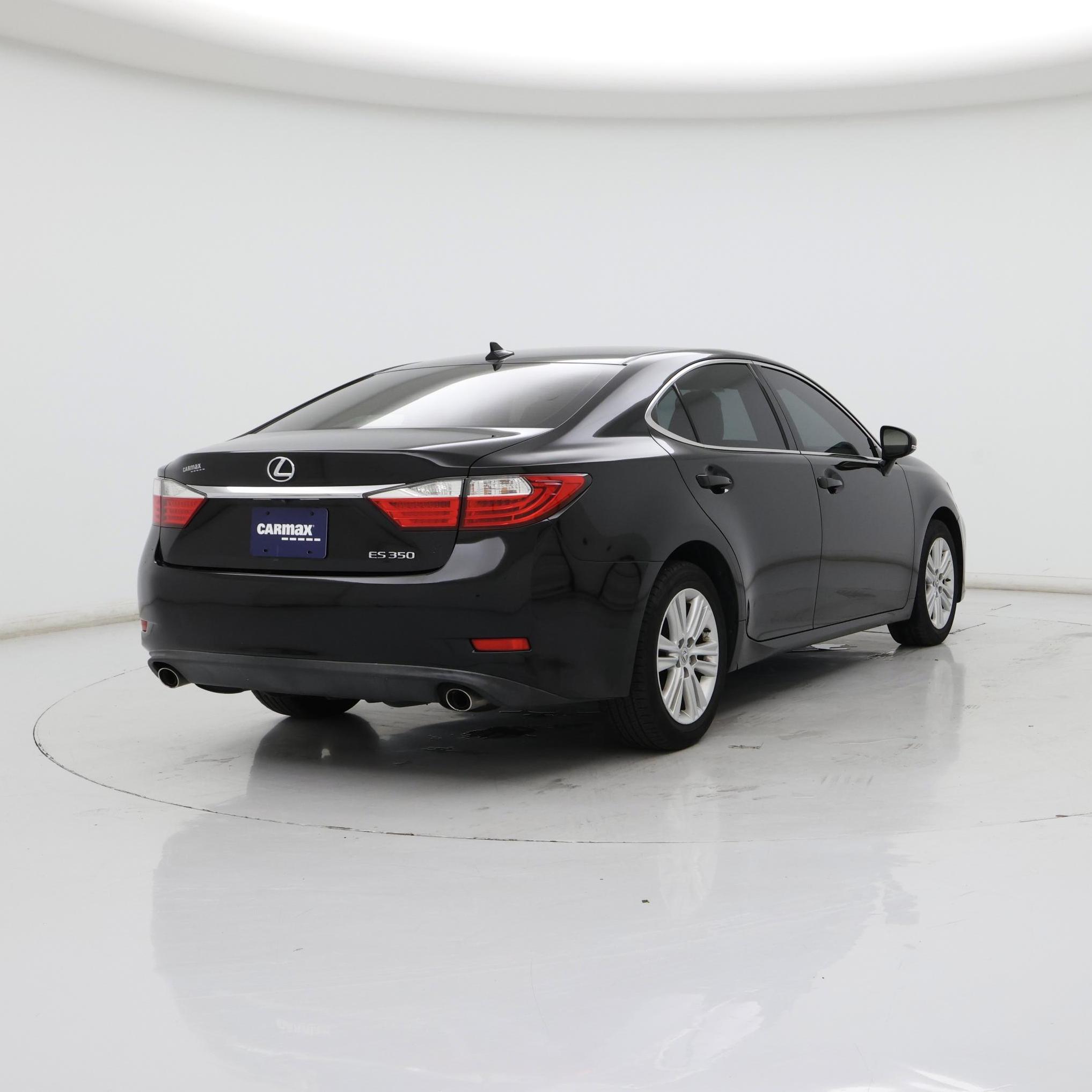 Thumbnail: 2014 Lexus ES - 8