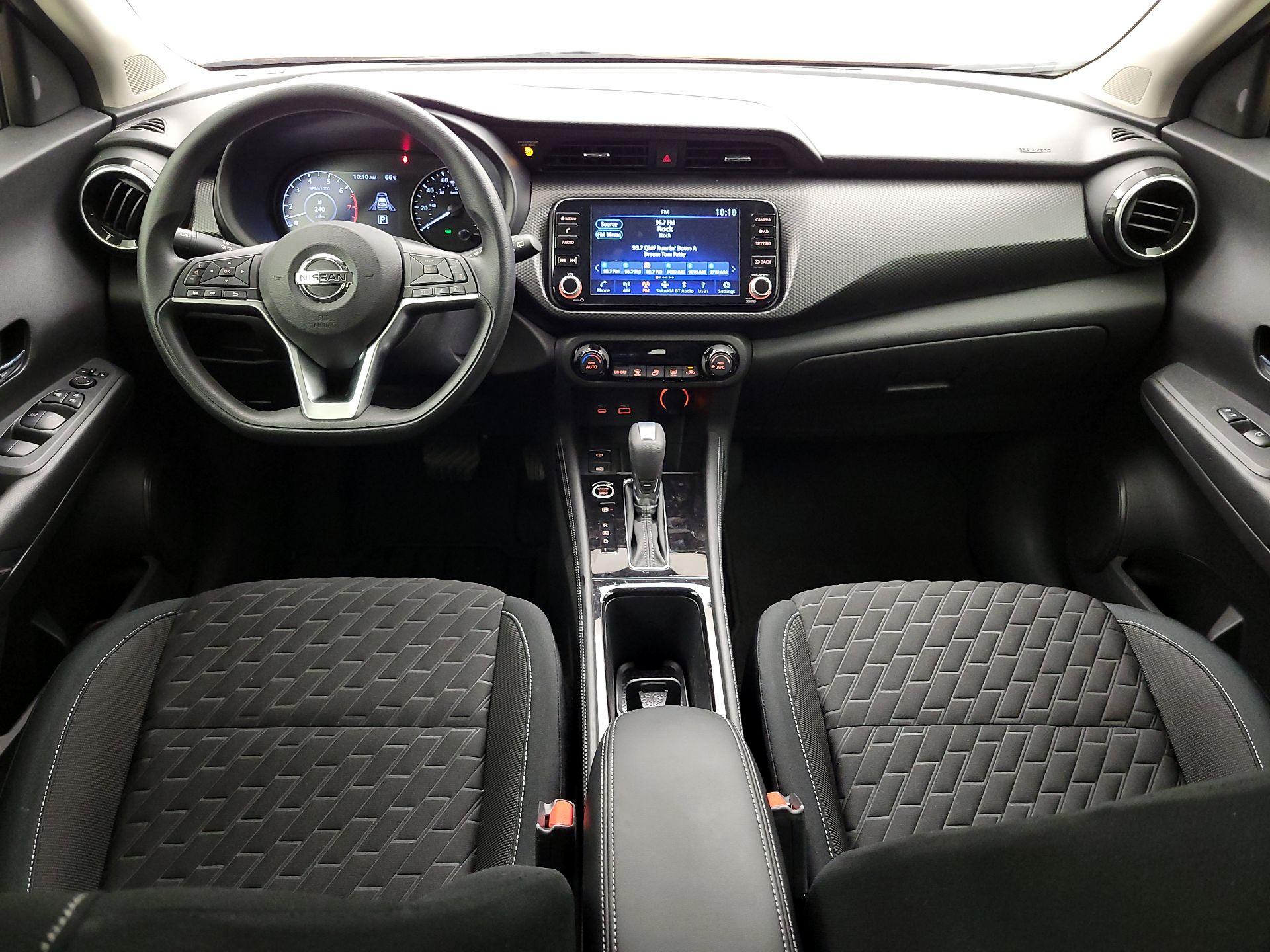 Thumbnail: 2021 Nissan Kicks - 9