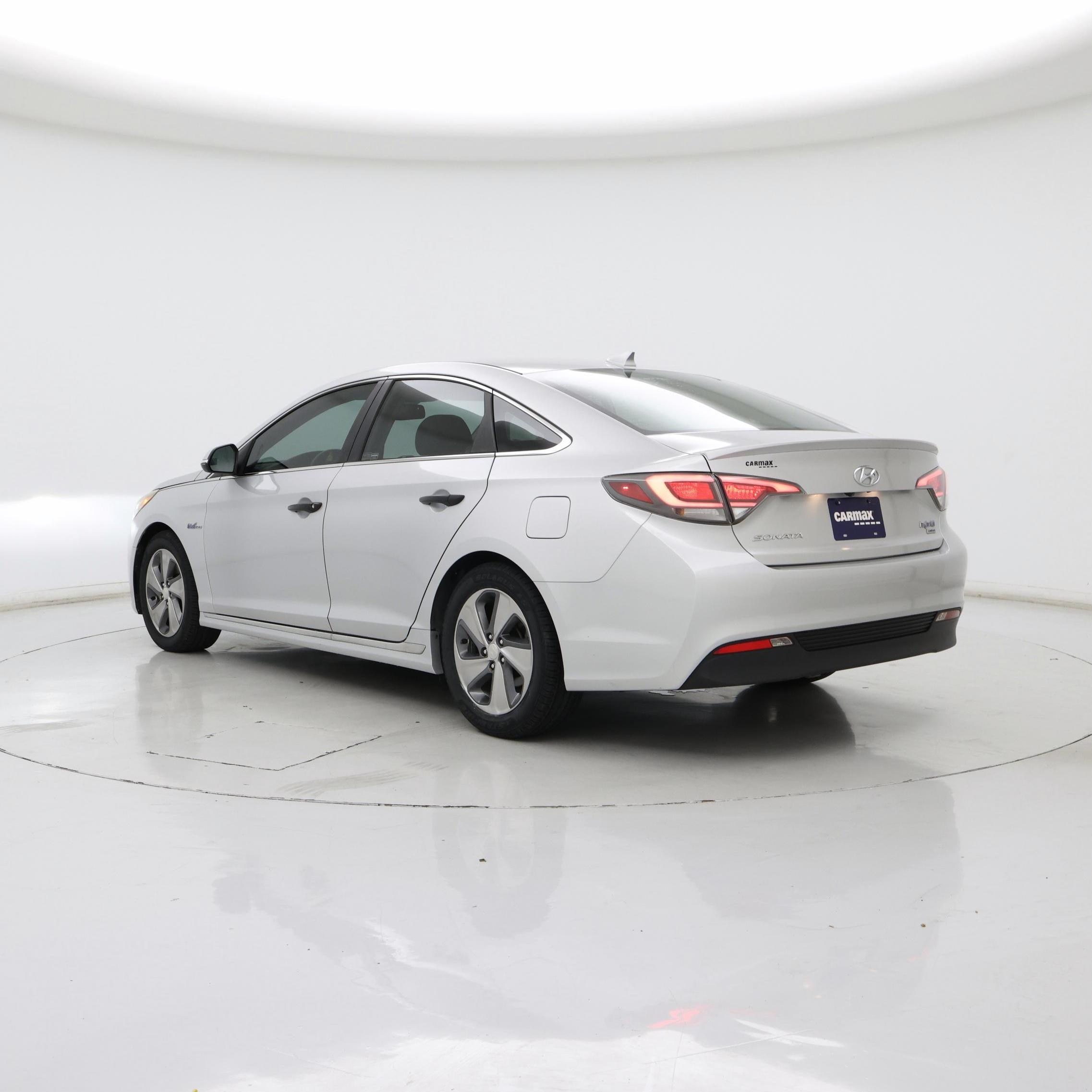 Thumbnail: 2017 Hyundai Sonata - 2
