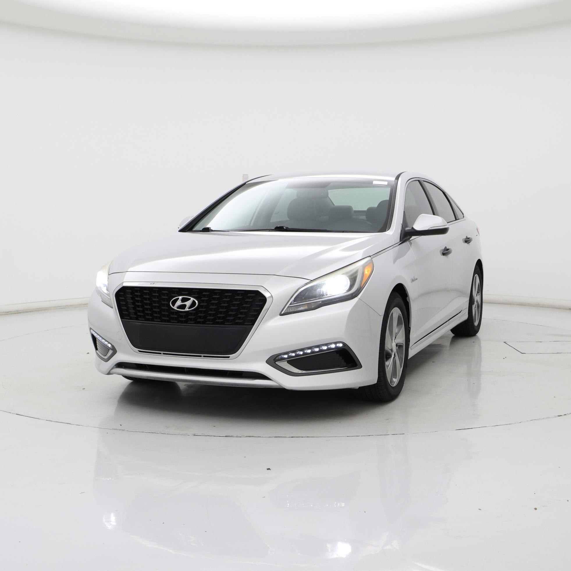 Thumbnail: 2017 Hyundai Sonata - 4