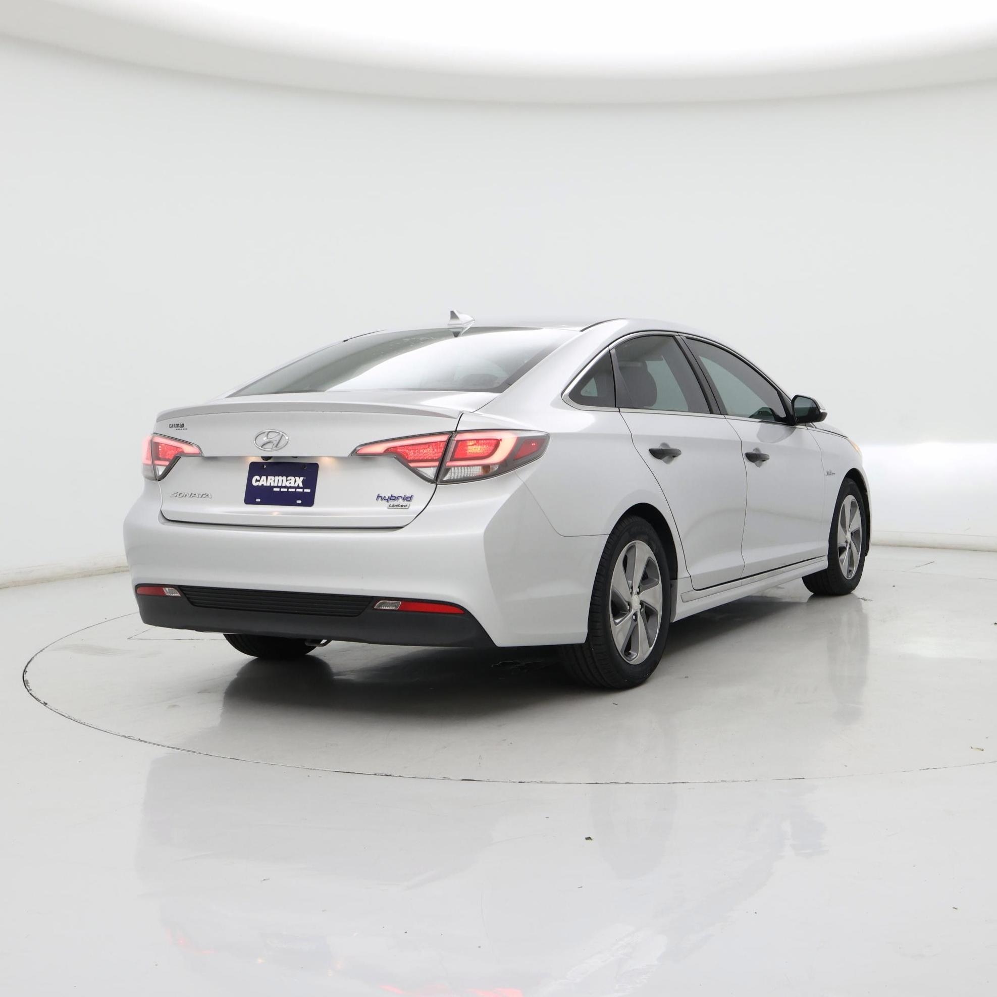 Thumbnail: 2017 Hyundai Sonata - 8