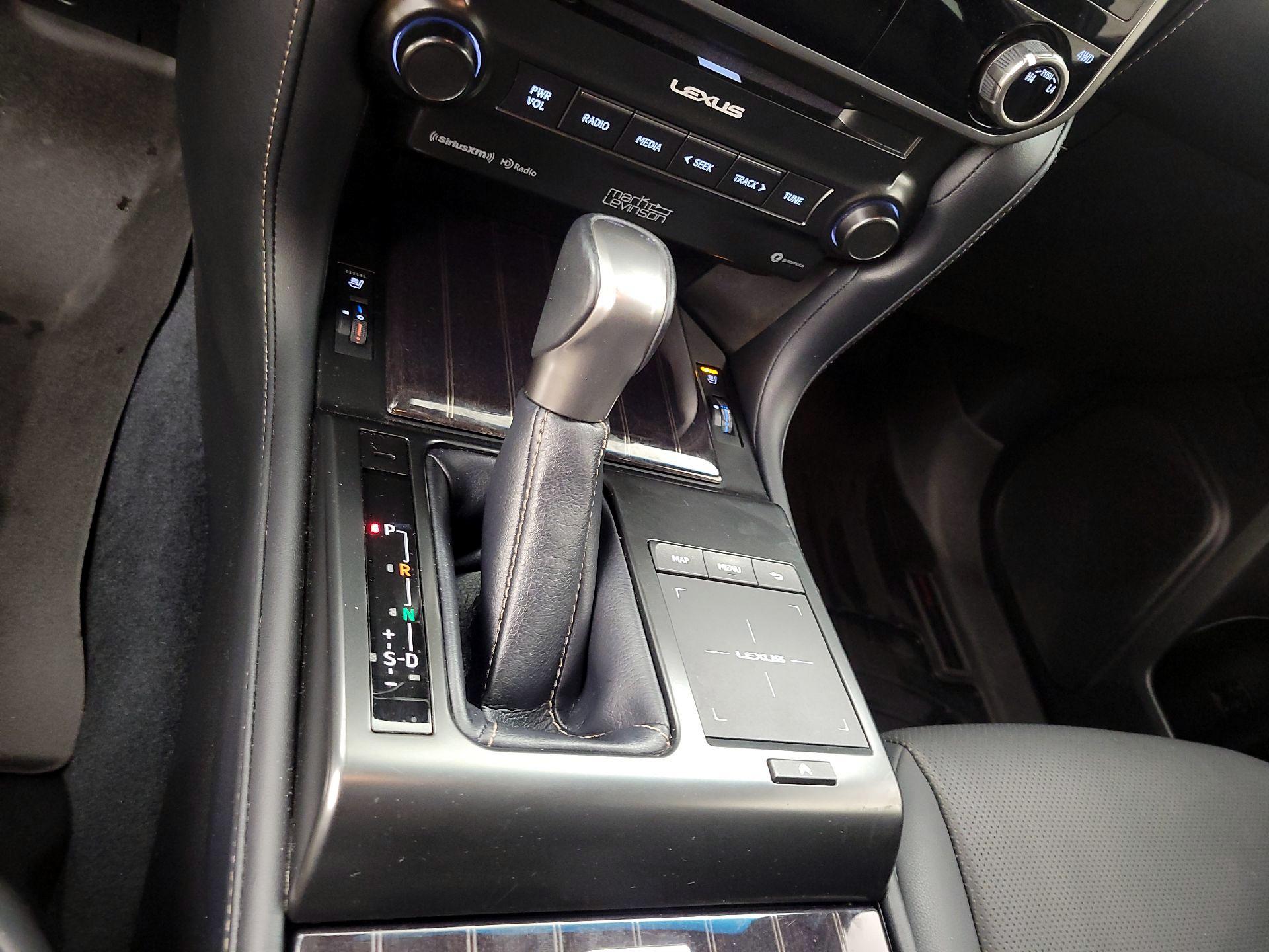 Thumbnail: 2022 Lexus GX - 16