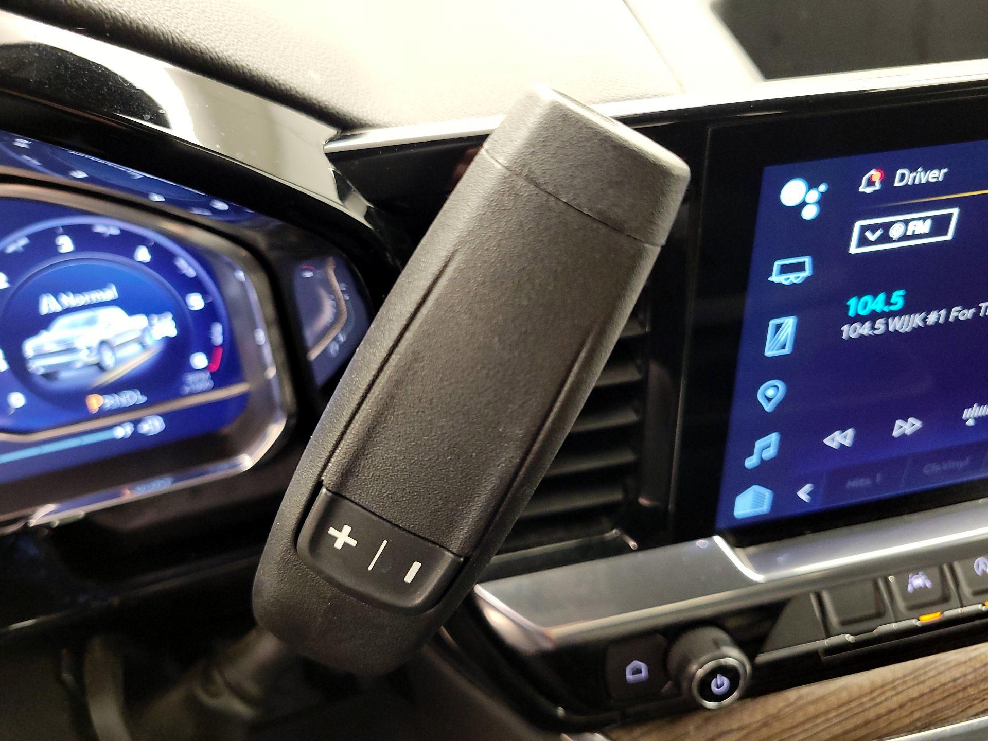 Thumbnail: 2023 Chevrolet Silverado 1500 - 17