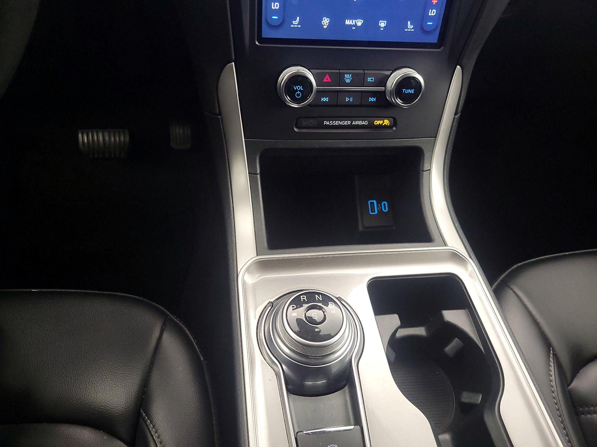 Thumbnail: 2024 Ford Edge - 18