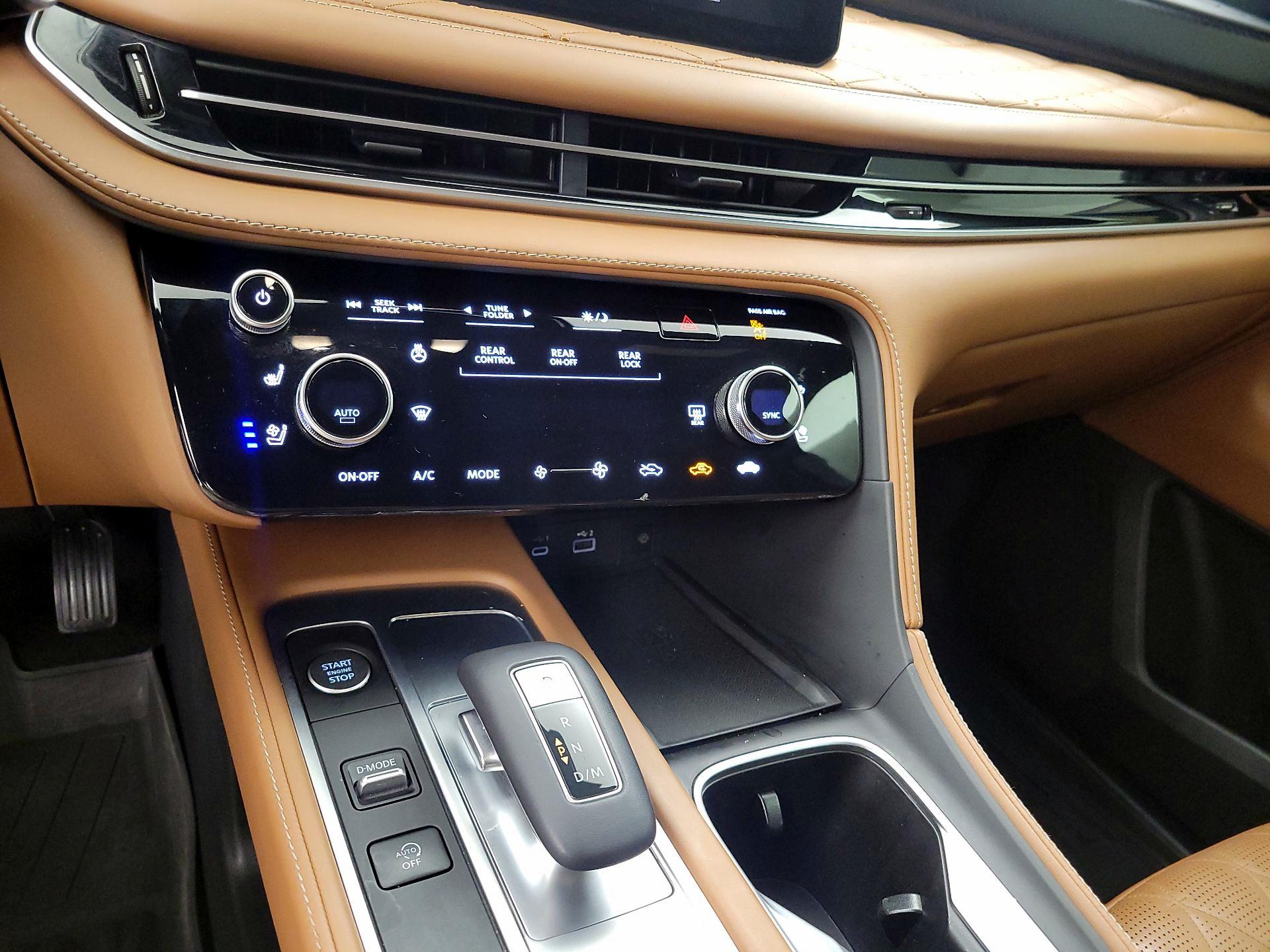 Thumbnail: 2024 INFINITI QX60 - 15