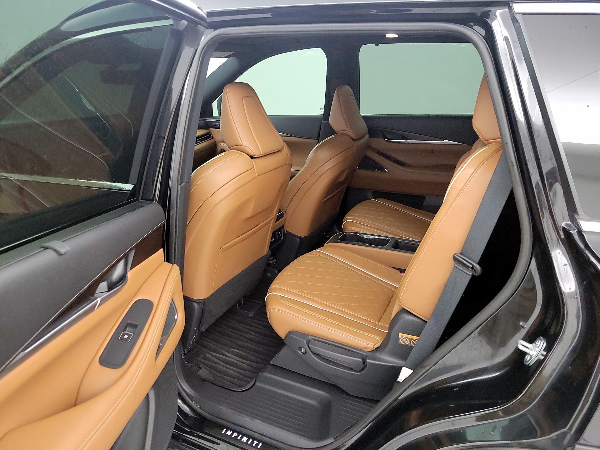 Thumbnail: 2024 INFINITI QX60 - 17