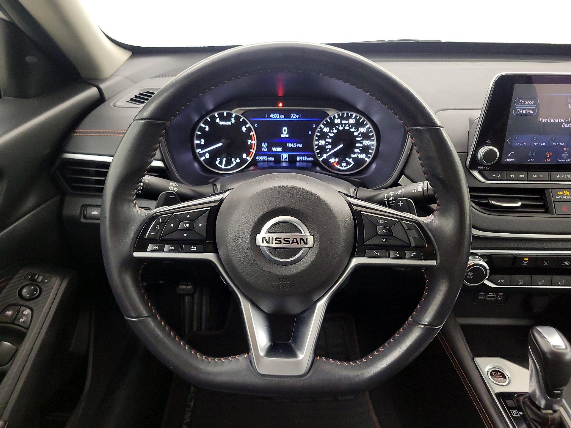 Thumbnail: 2020 Nissan Altima - 10