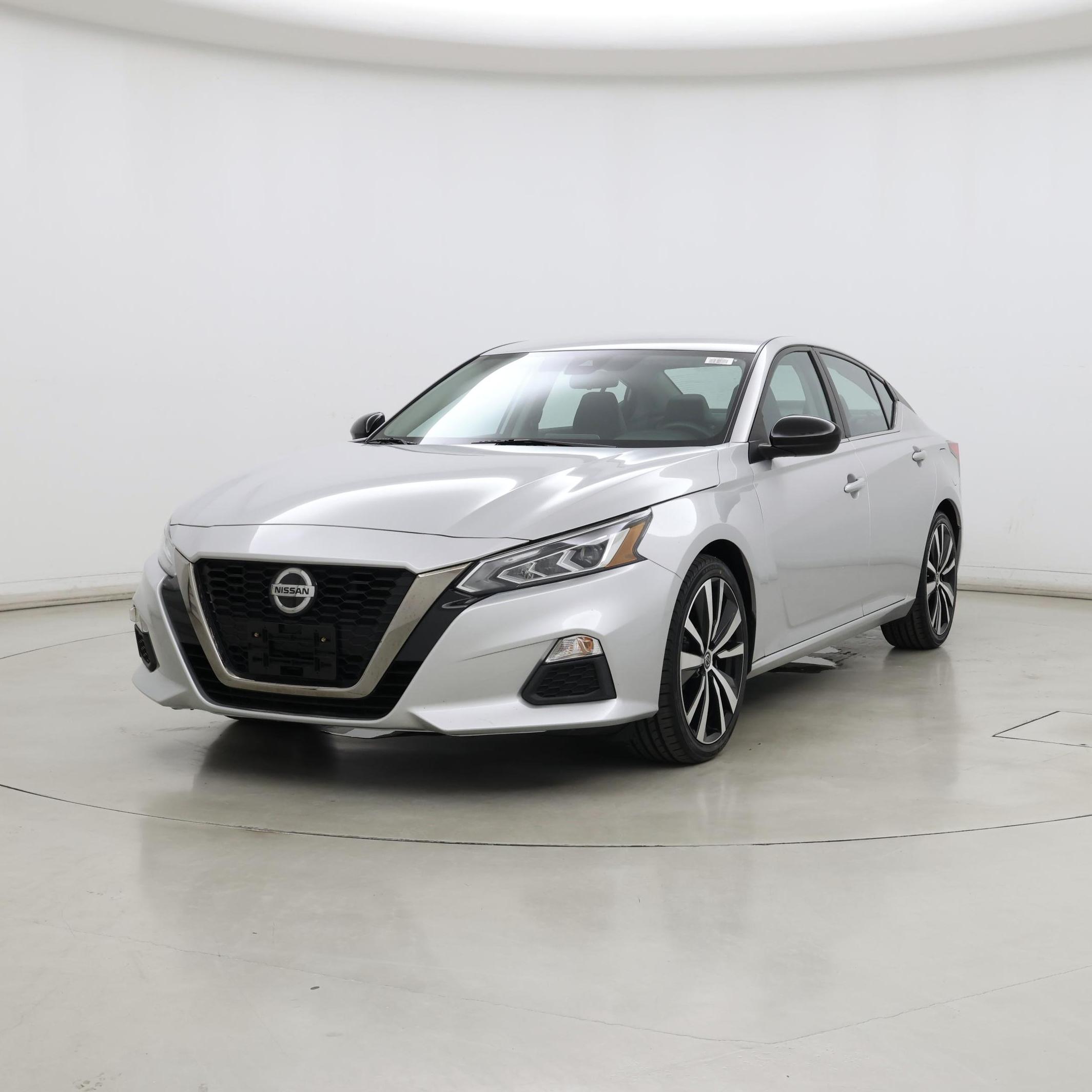 Thumbnail: 2020 Nissan Altima - 4